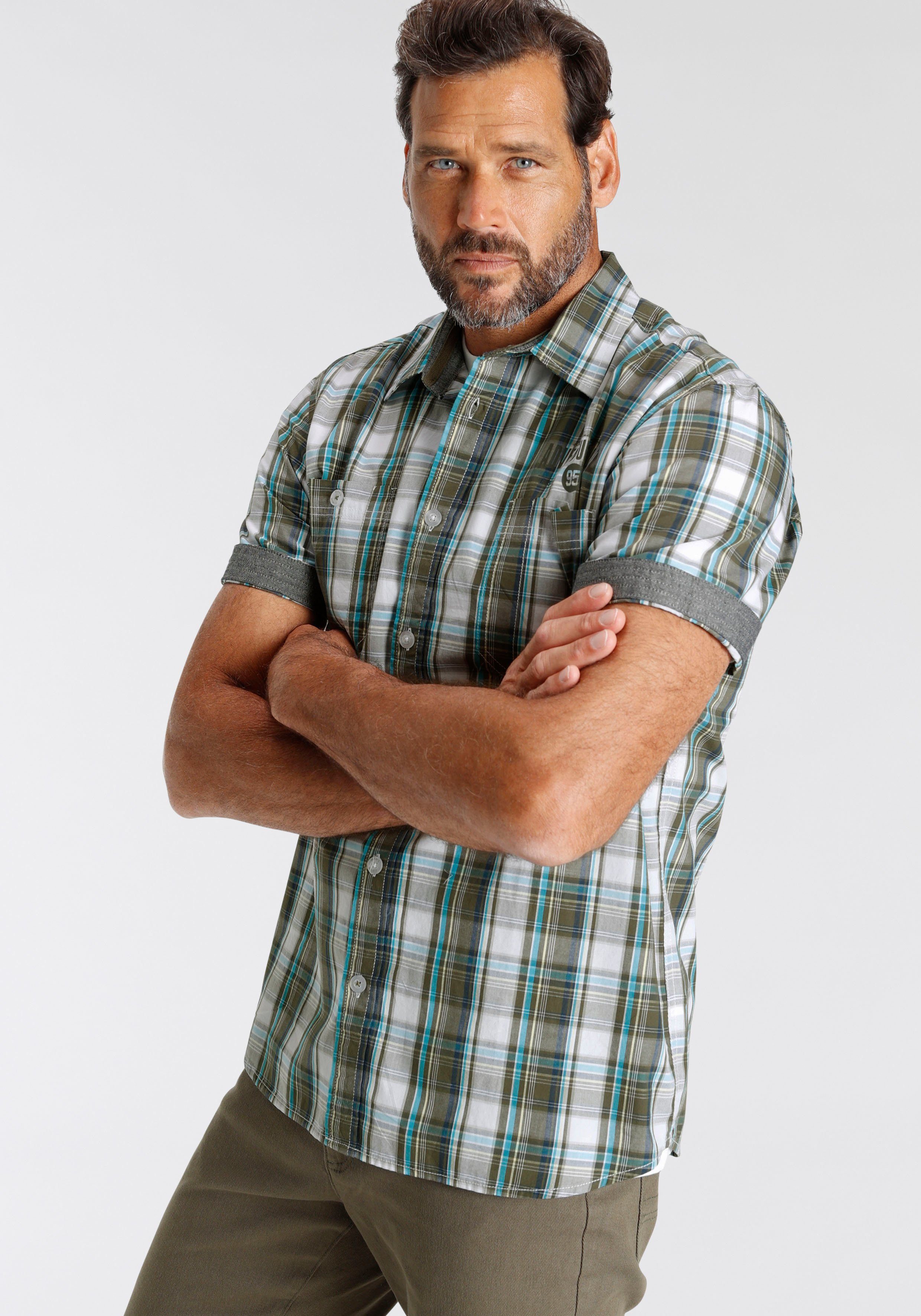 Man's World Kurzarmhemd mit kleinem Brustprint