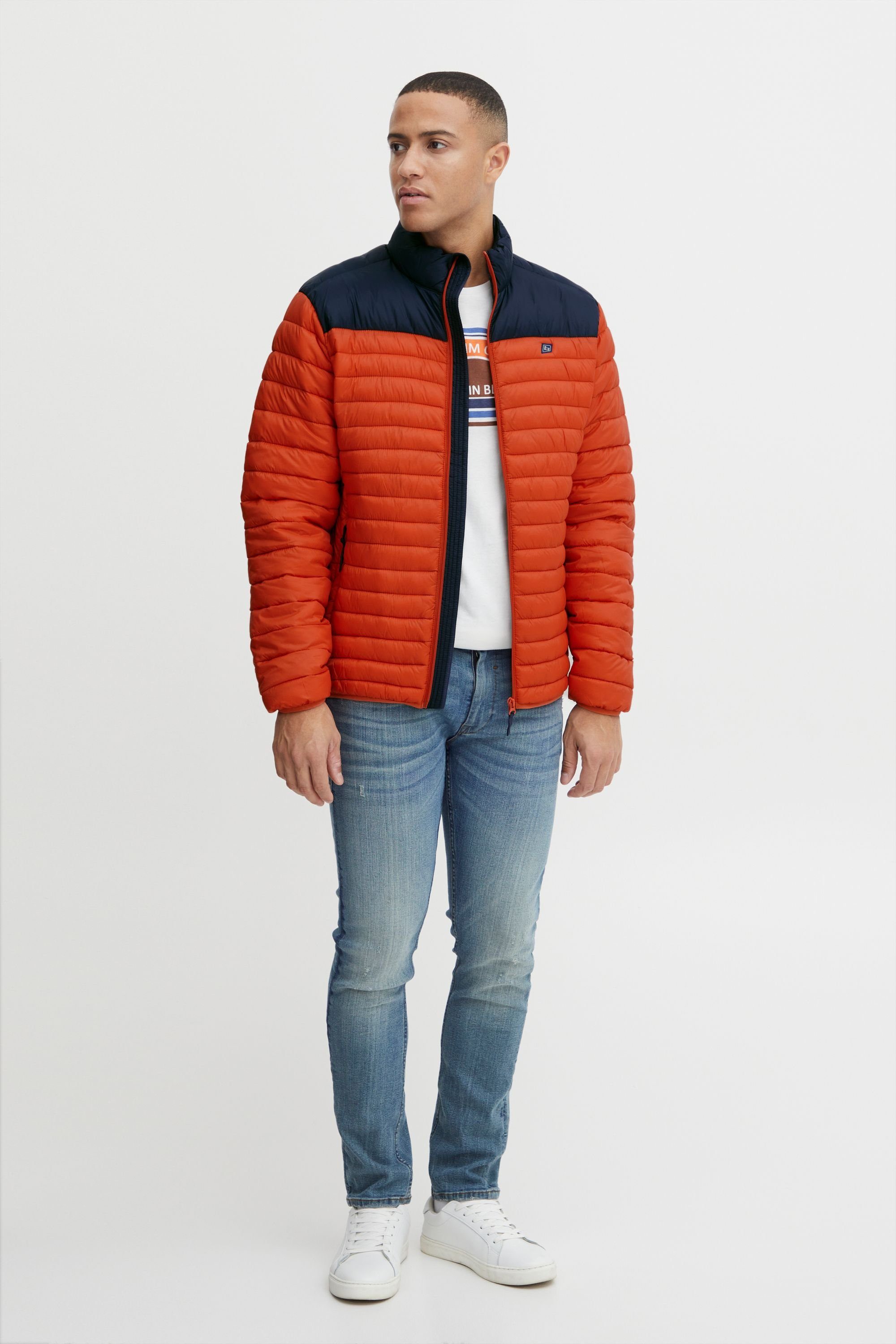Blend Steppjacke BHOuterwear (1-St) Stilvolle Übergangsjacke mit Steppung