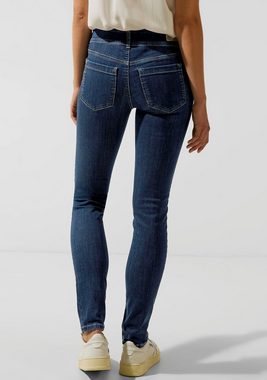 STREET ONE Slim-fit-Jeans mit Markenlabel hinten