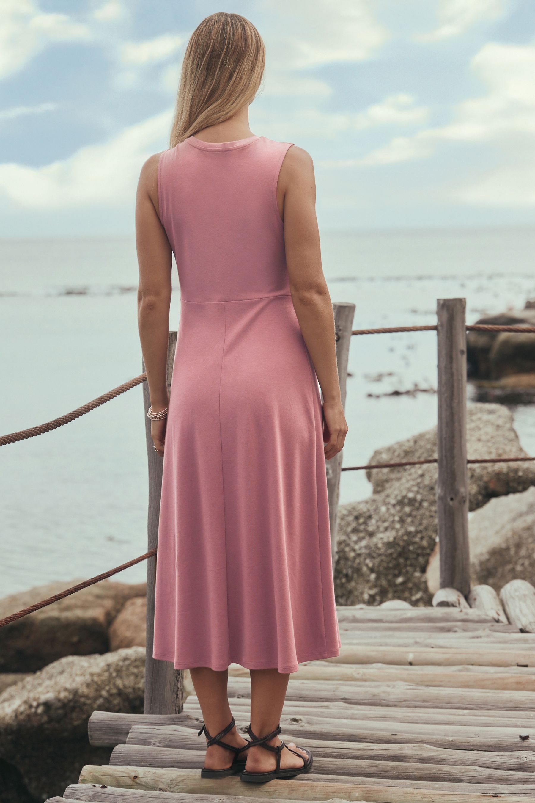 Next Midikleid Mittellanges Jerseykleid (1-tlg)