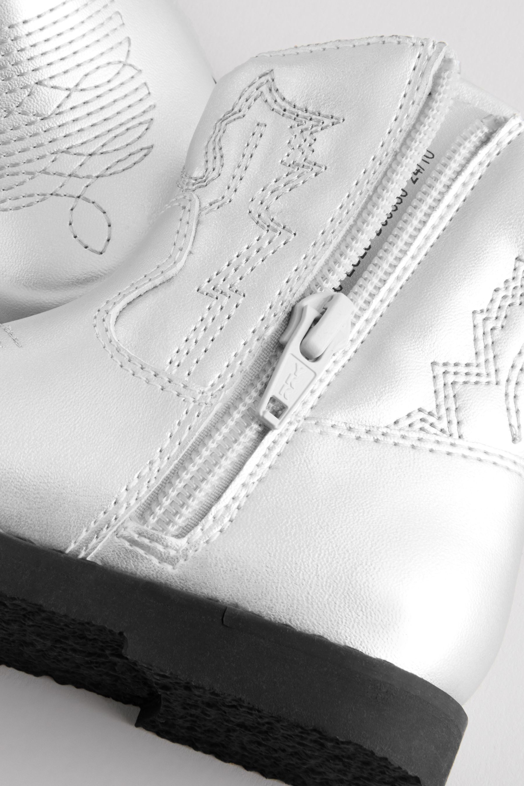 Next Stiefel im Western-Stil Westernstiefel (1-tlg)