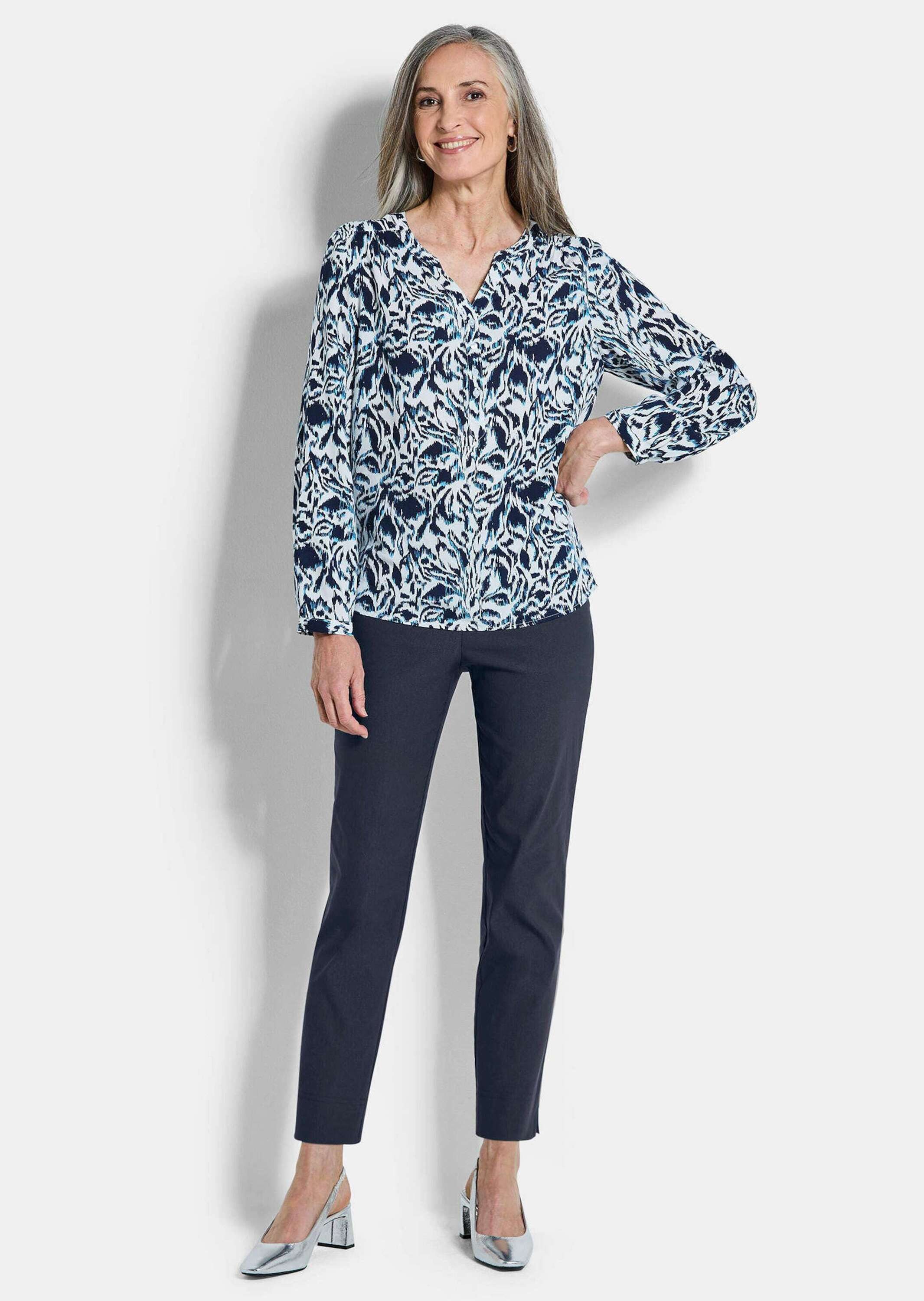 GOLDNER Stoffhose Kurzgröße: Elegante 7/8-Hose mit Schlupfbund Stilvolle St günstig online kaufen