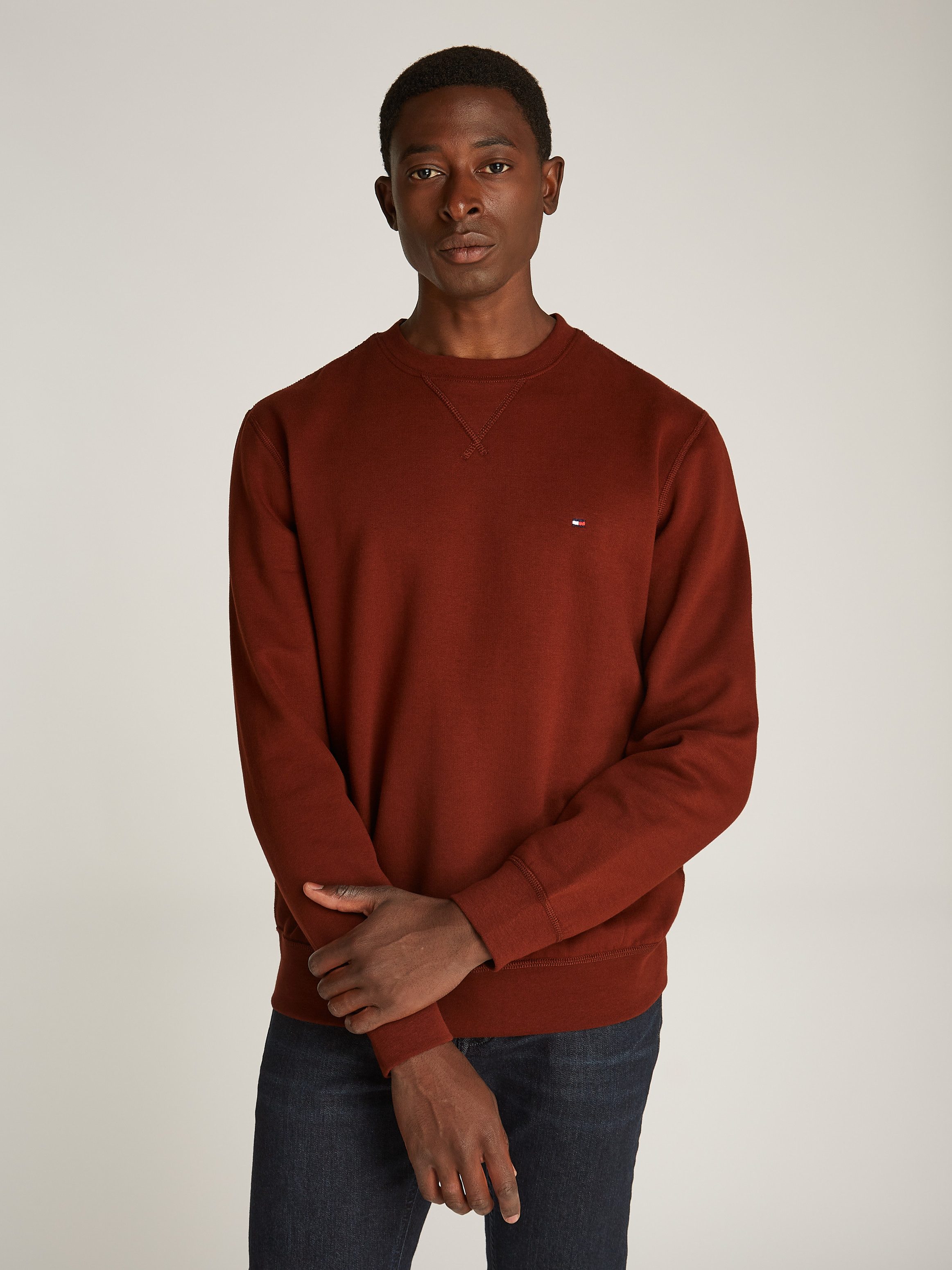 Tommy Hilfiger Sweatshirt ESS SEASONAL FLEECE CREWNECK mit Rundhals und Sti günstig online kaufen