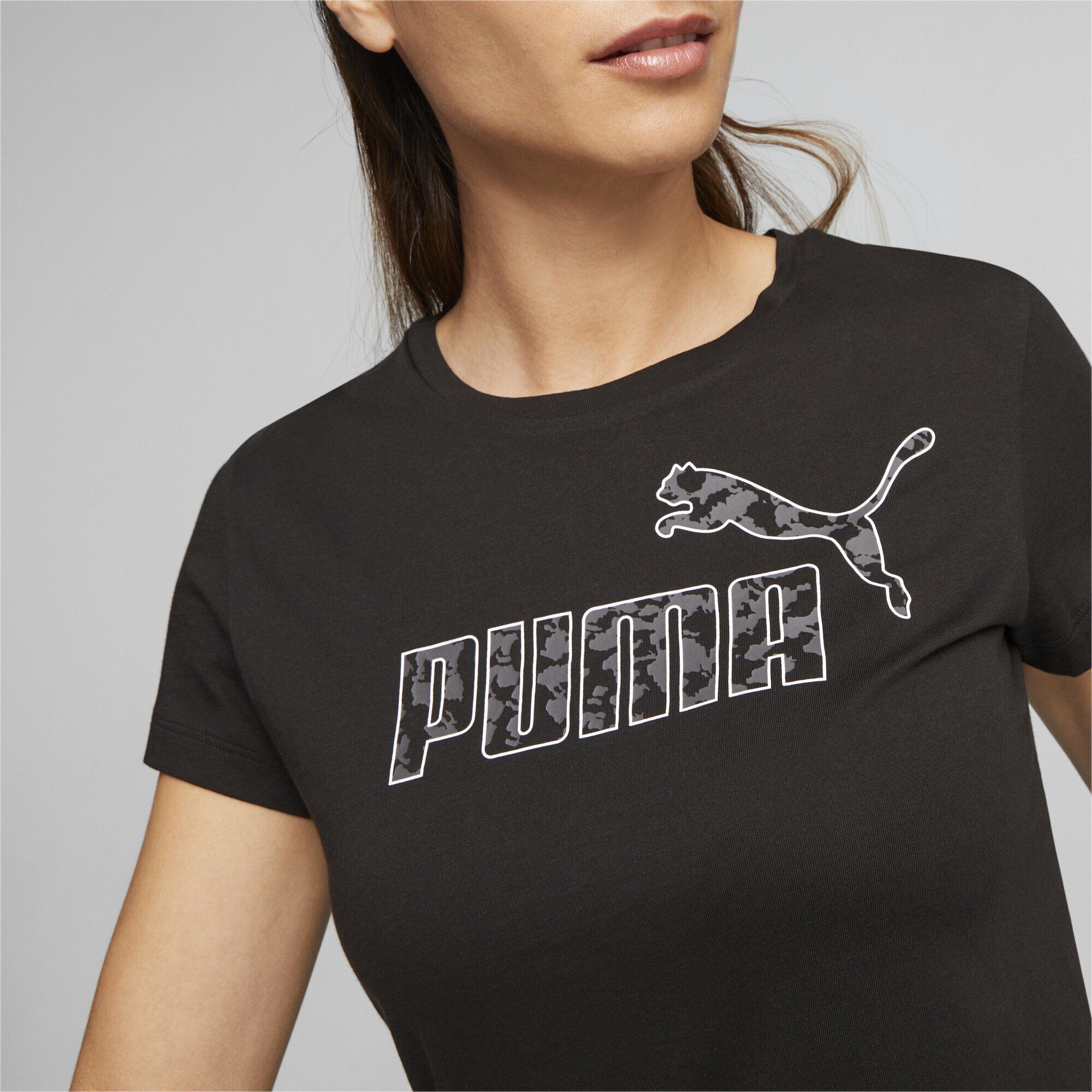 PUMA ESS+ T-Shirt ANIMAL T-Shirt Damen Black