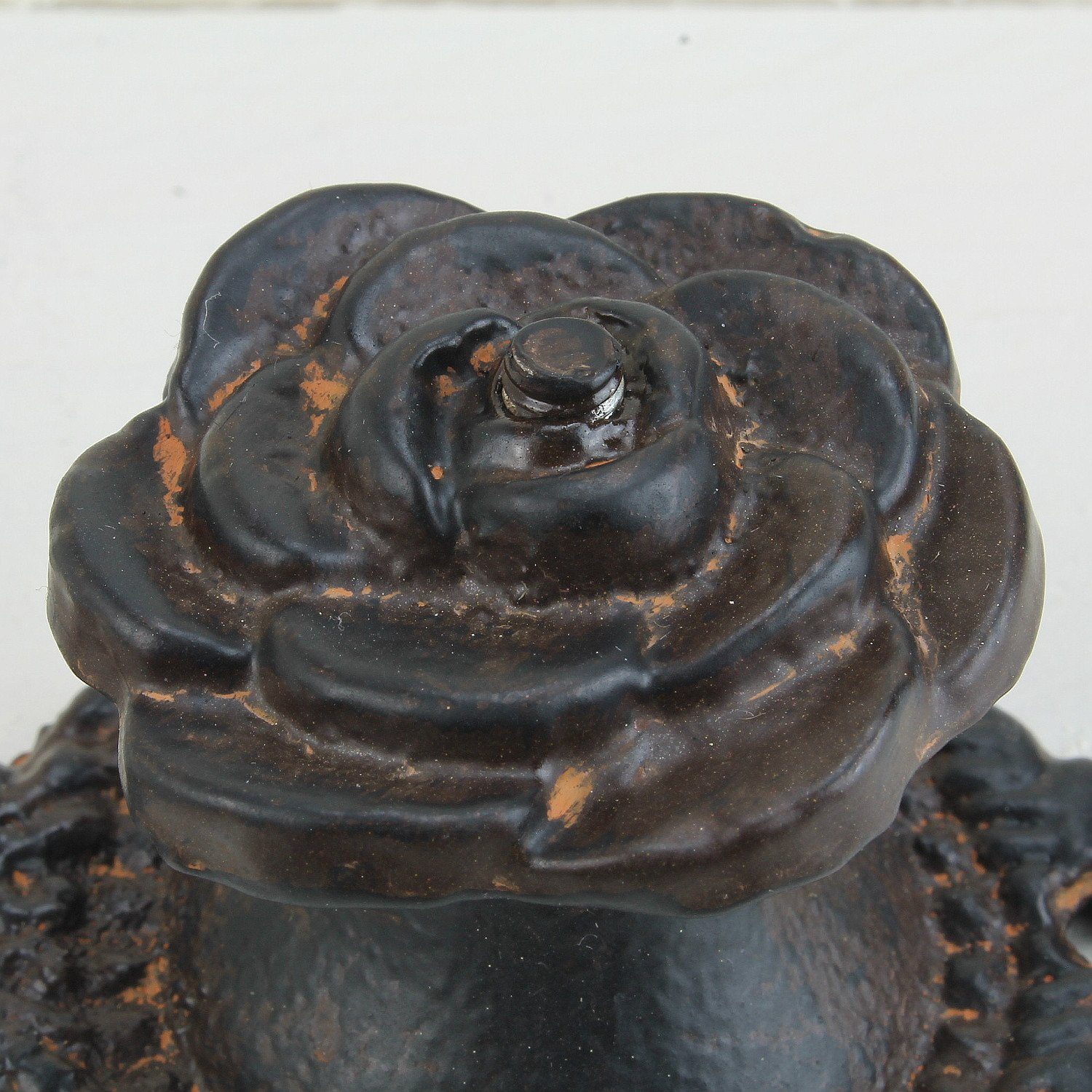 Macosa Home Wandhaken Wandhaken Blume mit 2 Haken Metall rund Vintage Dlrostfarben Landhaus, Wand, Garderobenhaken Kleiderhaken Handtuchhaken Dekohaken
