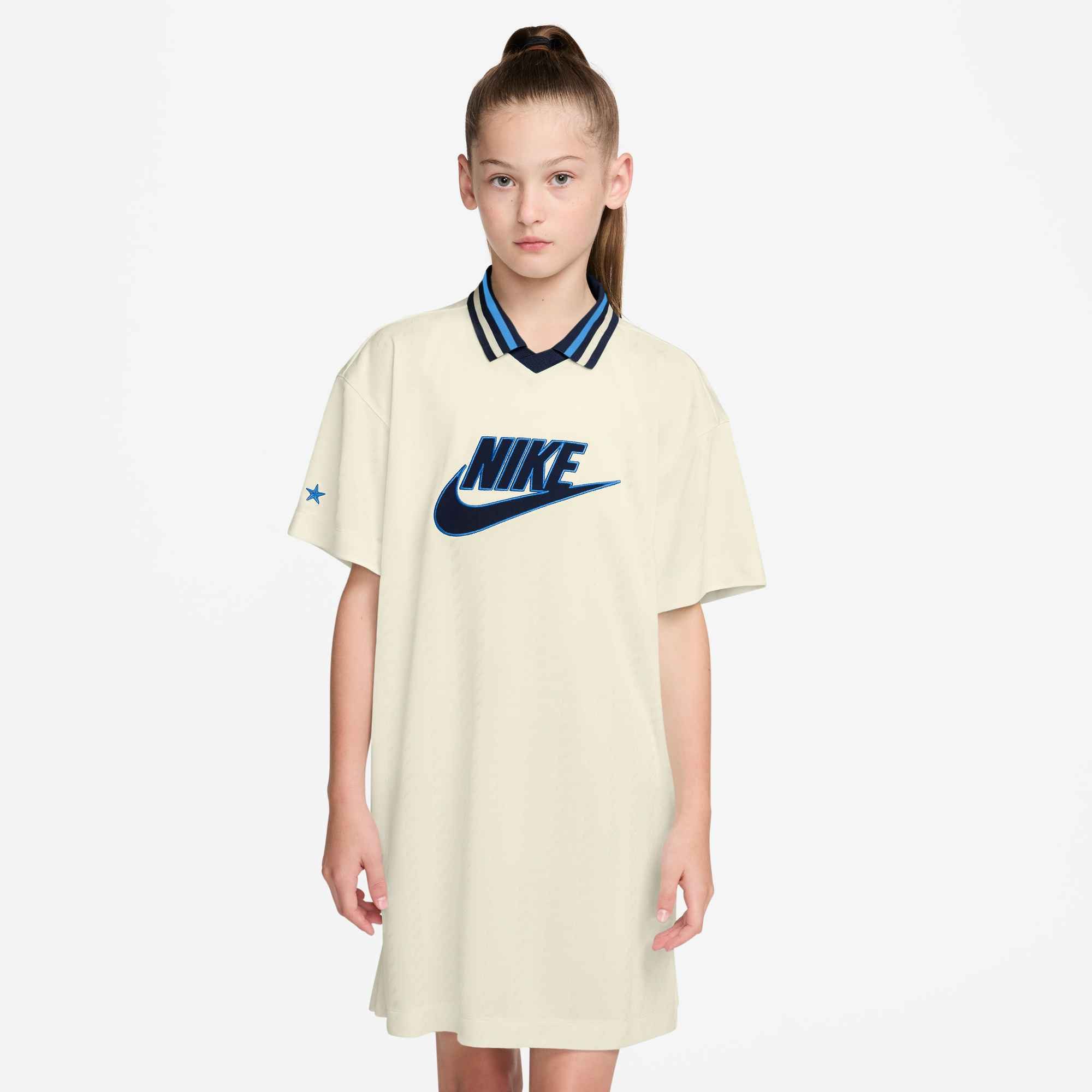Nike Sportswear Shirtkleid G NSW CLN JERSEY SS DRESS für Mädchen und Jugendliche