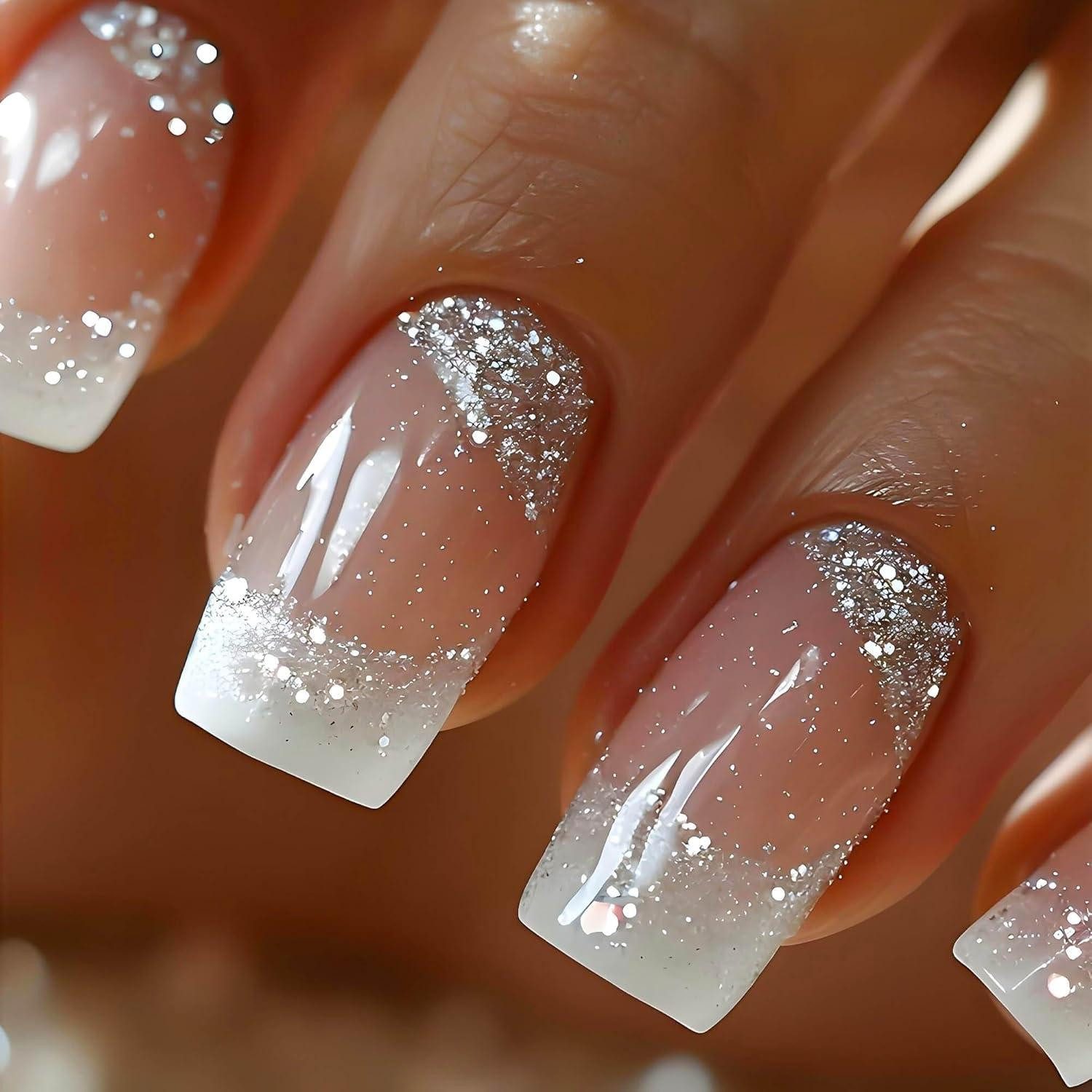 Kunstfingernägel 24er Set Silber Glitter Nägel Aufkleben Kurz Fake Nails Mittel Glossy