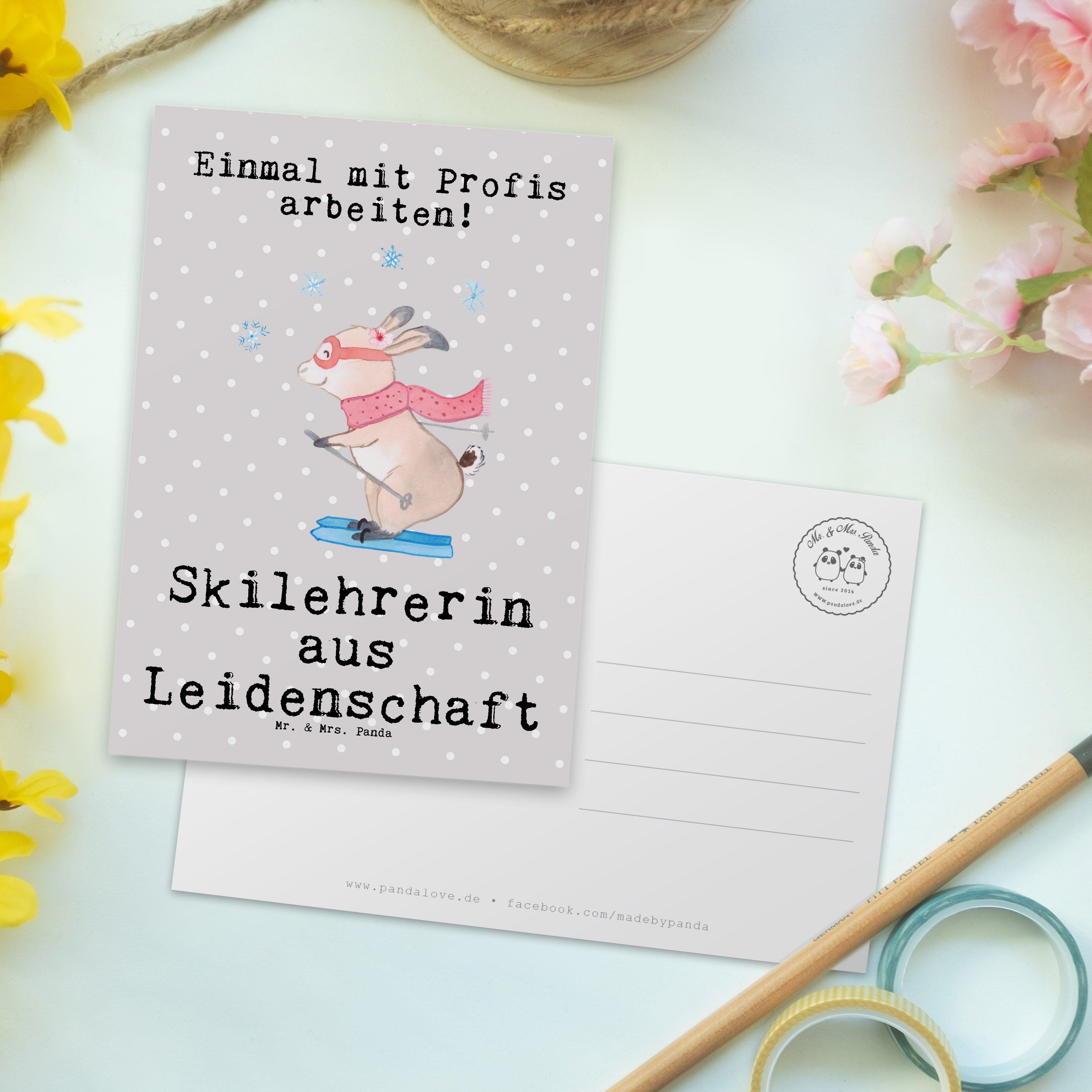 Mr. & Pastell Geschenk, Dankeskarte Skilehrerin - Grau Panda aus Leidenschaft Postkarte - Mrs