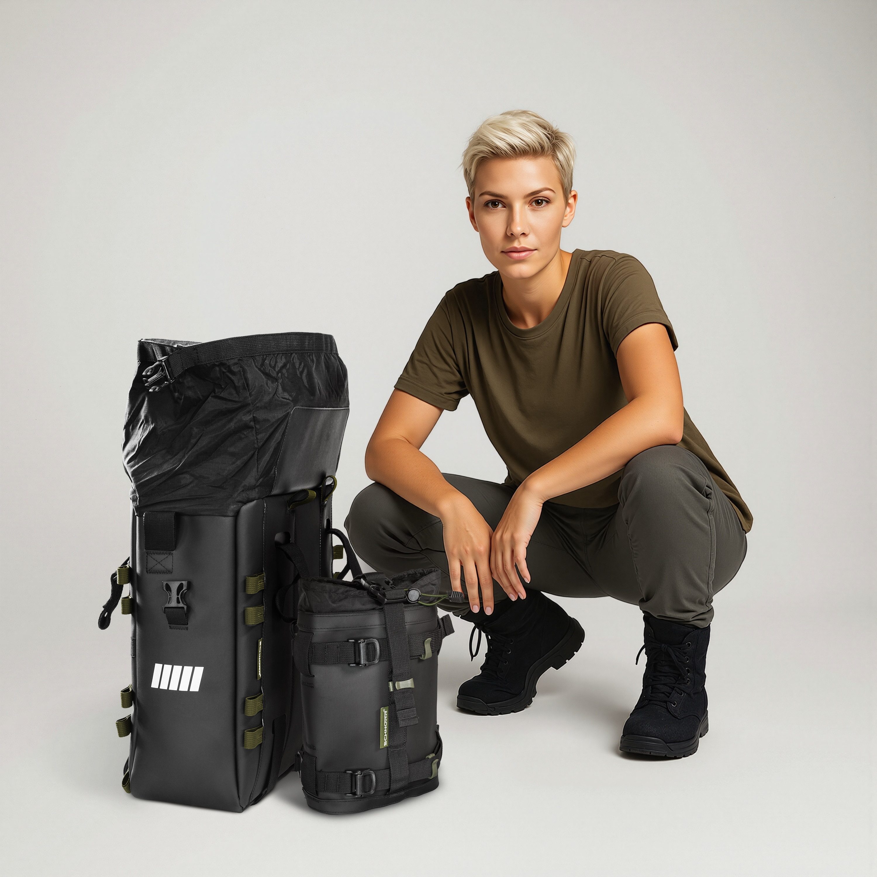 SCHNORR Gepäckträgertasche Motorrad Gepäck-Bundle: Flaschenhalter + Seitentasche S 22L von SCHNOR