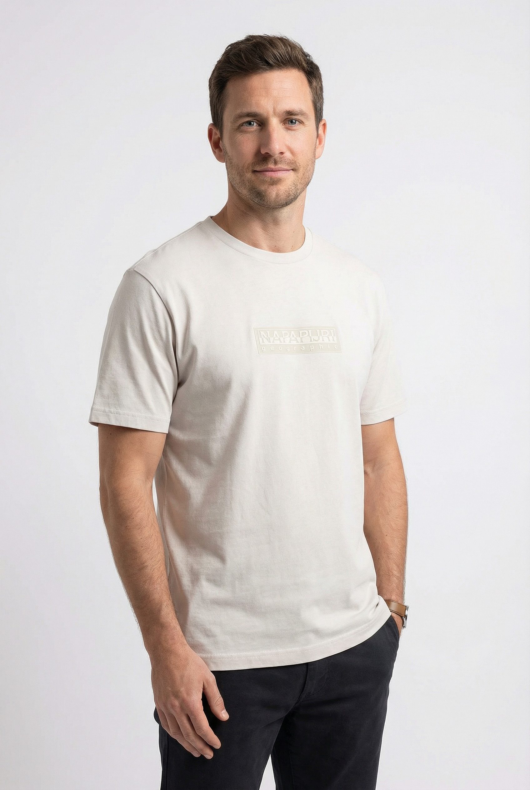 Napapijri T-Shirt BOX LOGO Kurzarmdesign, mit Rundhalsausschnitt, aus Baumwolle