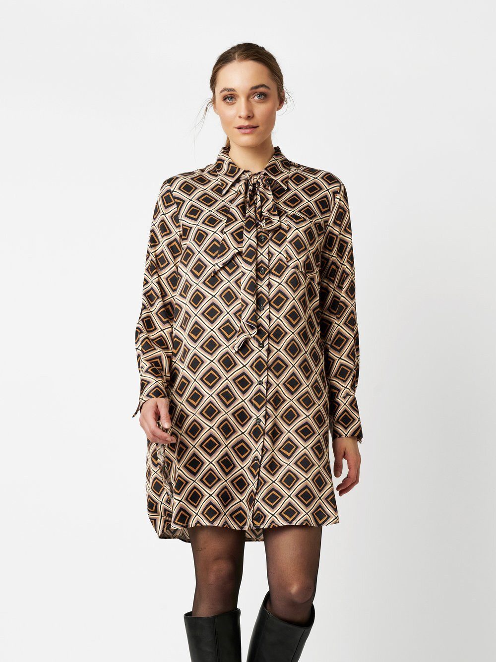 TONI Longbluse Alma mit Retromuster