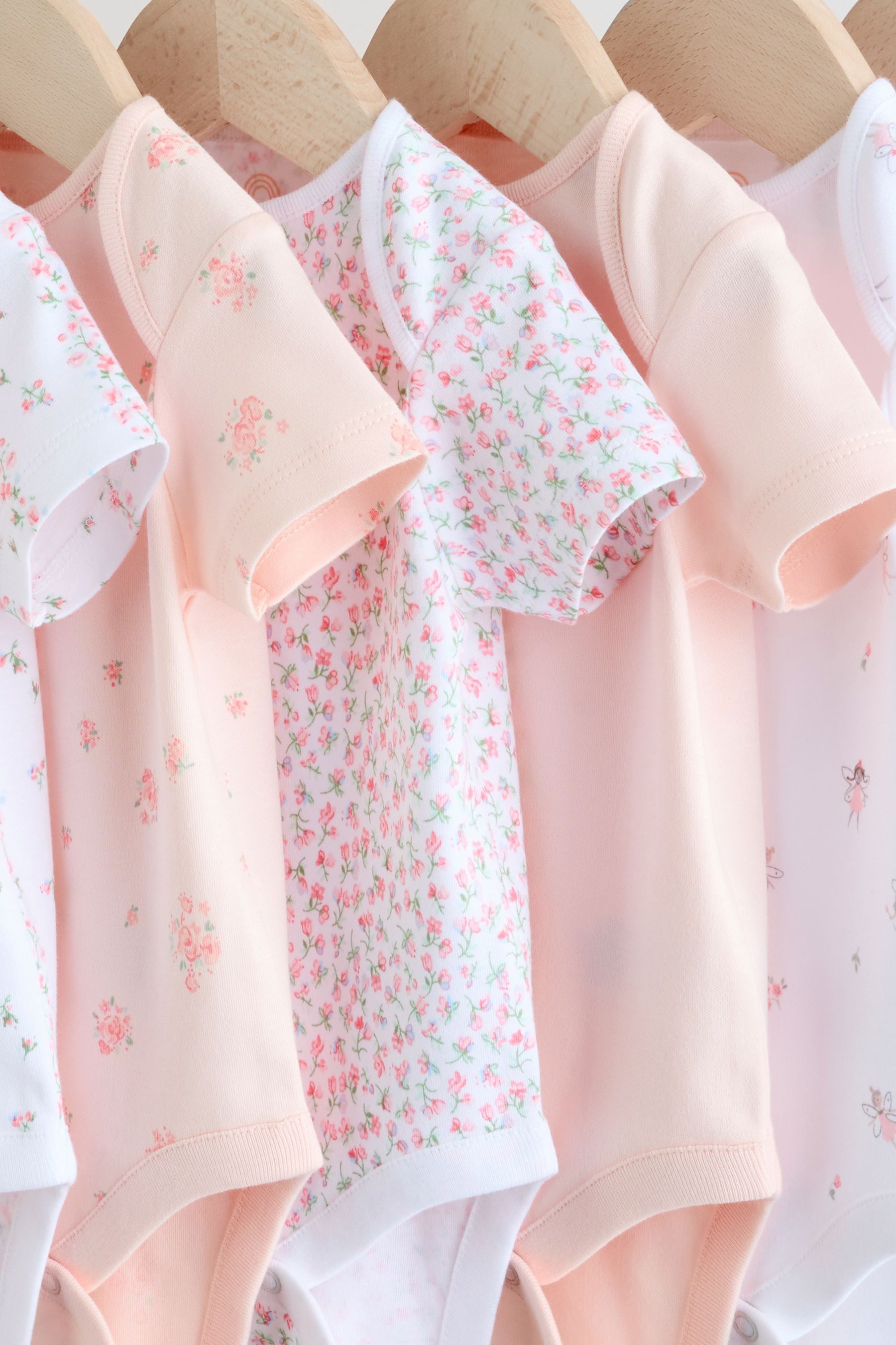 Next T-Shirt-Body Kurzärmelige Baby-Bodysuits im 7er-Pack (7-tlg)