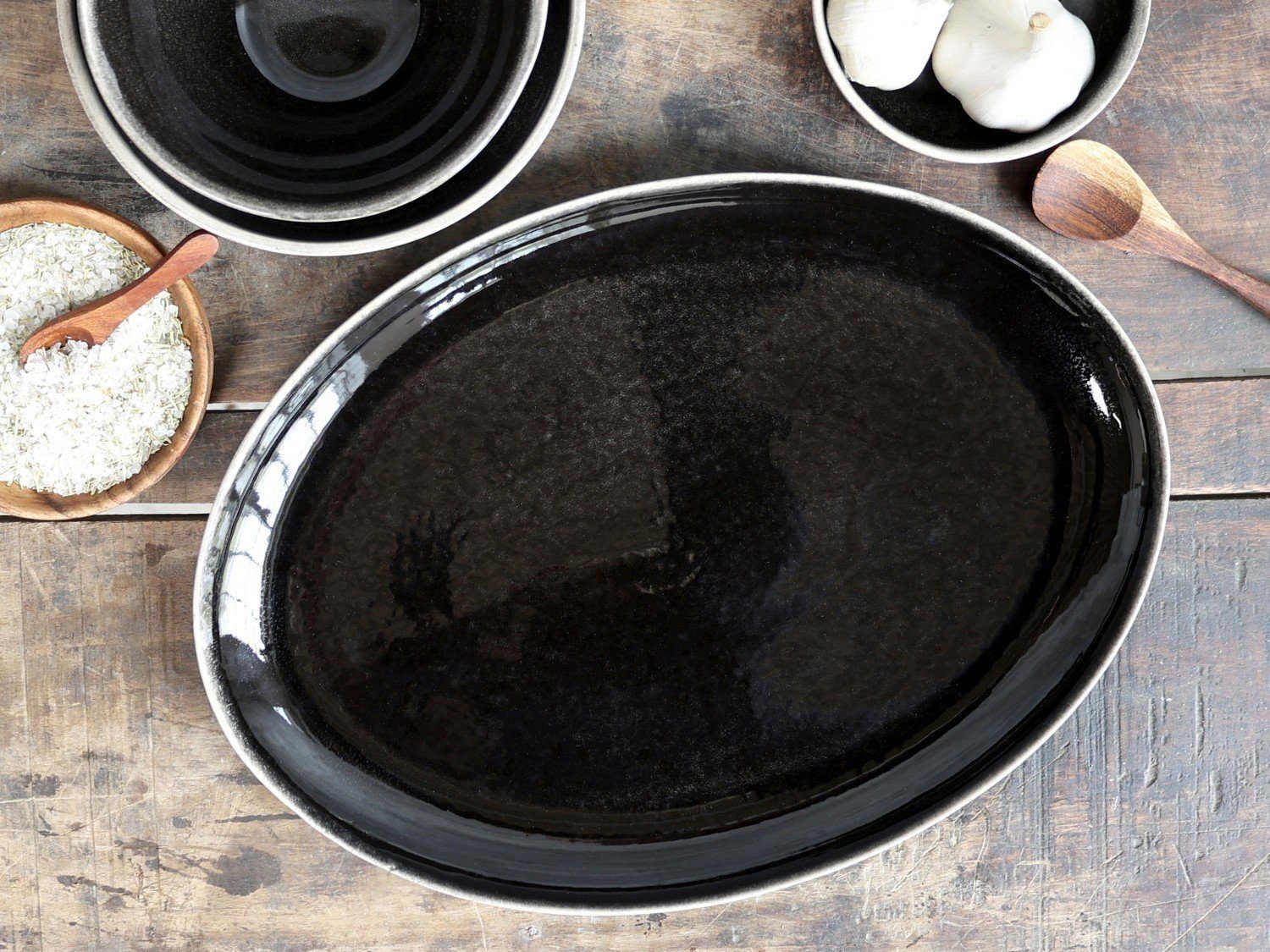 Chic Antique Servierplatte Chic Antique * Calais Platte oval H3,5/L36/B27 cm schwarz