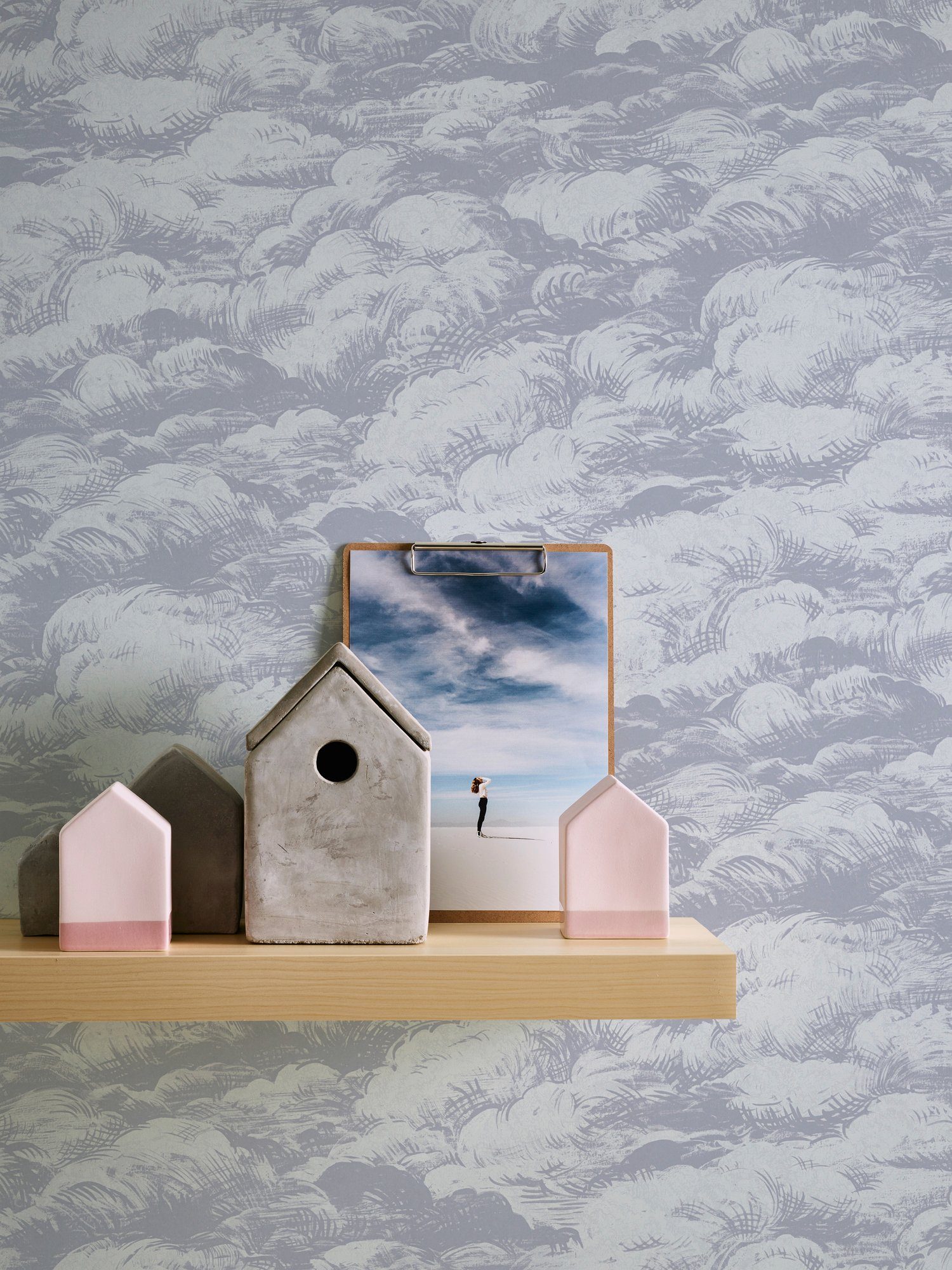 A.S. Création Architects Paper Tapete Vliestapete Chic, Jungle grau/weiß1 Wolken glatt
