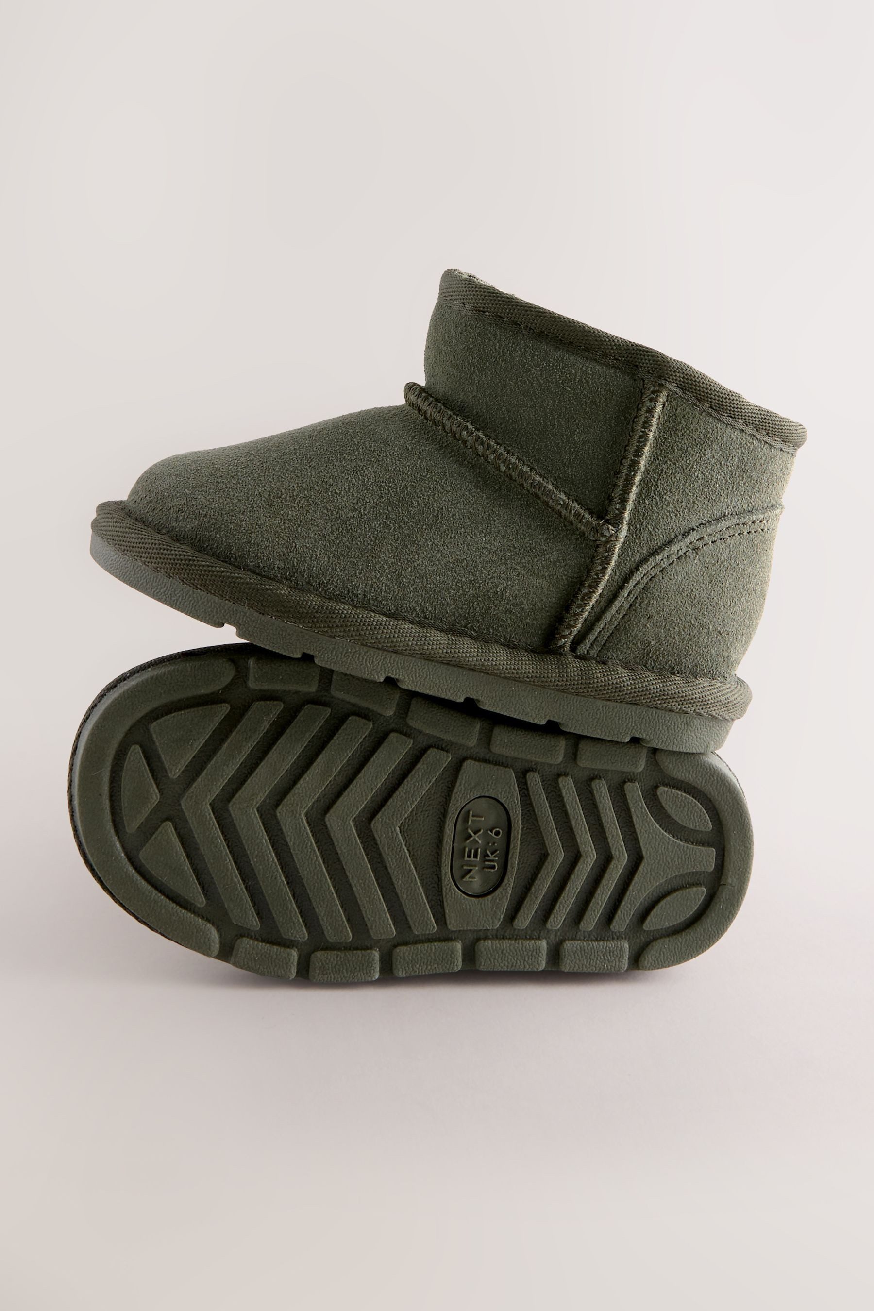 Next Velourslederstiefel mit warmem Futter Stiefel (1-tlg)