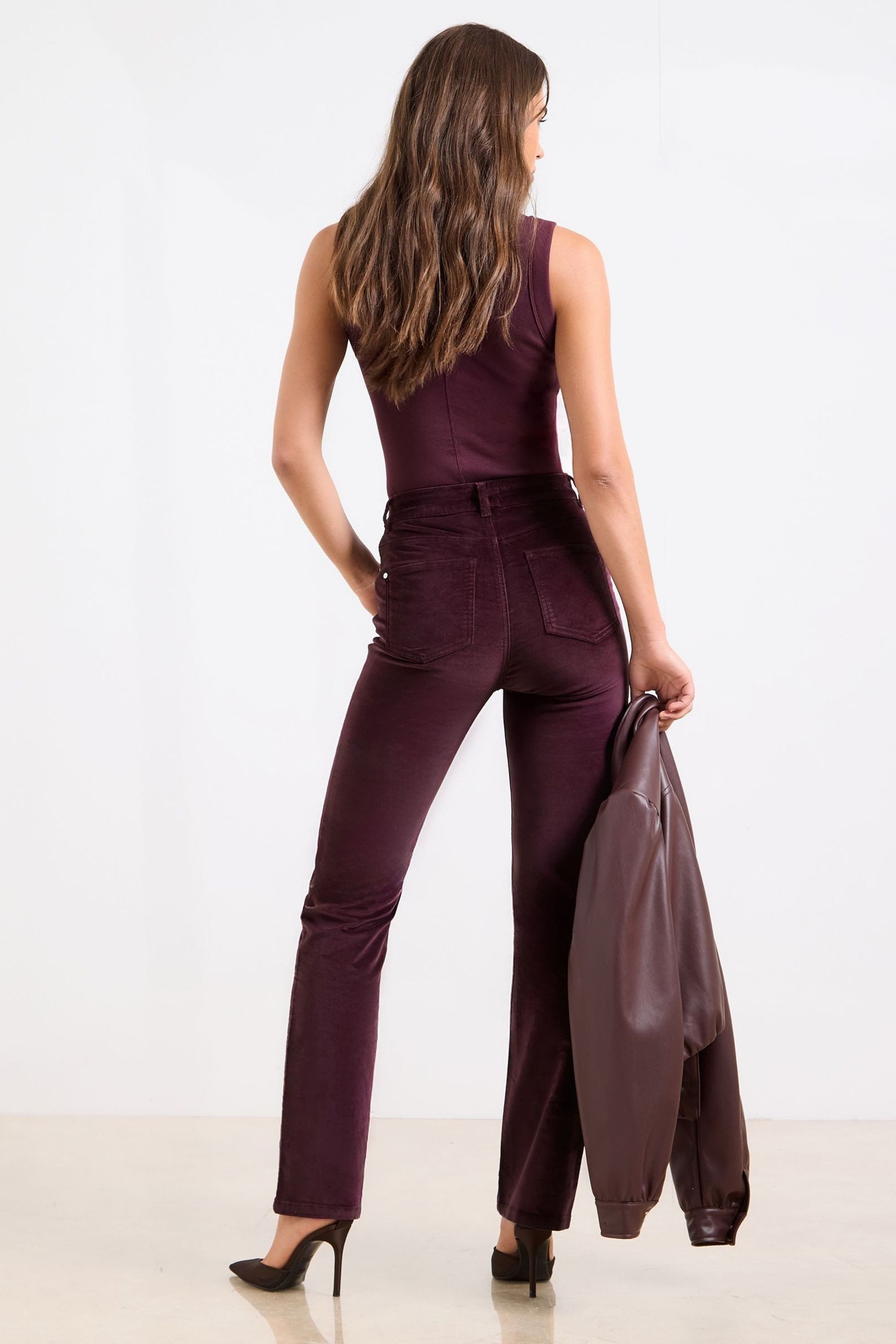 LIPSY Taillenjeans Lipsy Straight Fit Jeans mit hoher Taille, Petite (1-tlg)