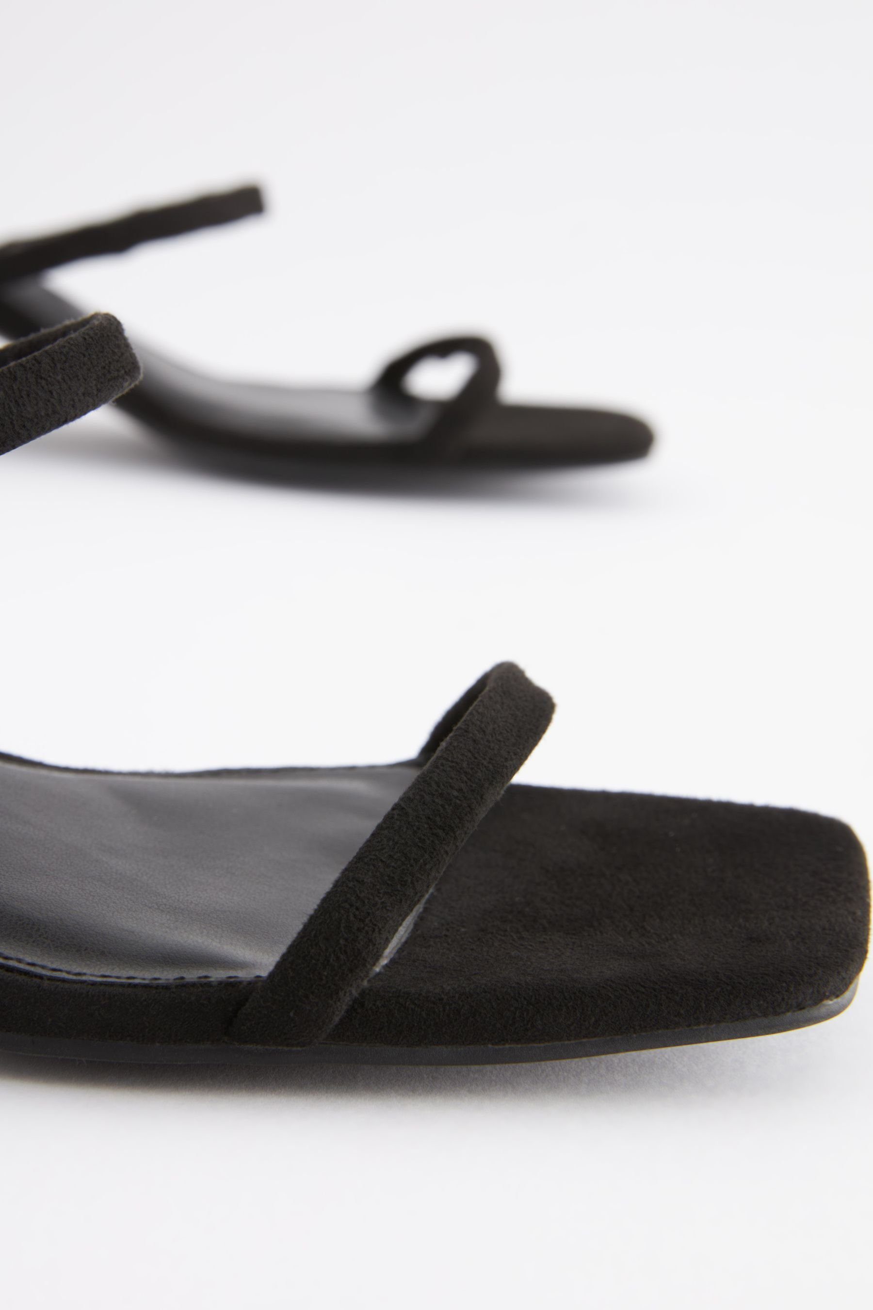 Black weite extra Comfort® Forever (1-tlg) Sandalette Pantoletten, Passform Next