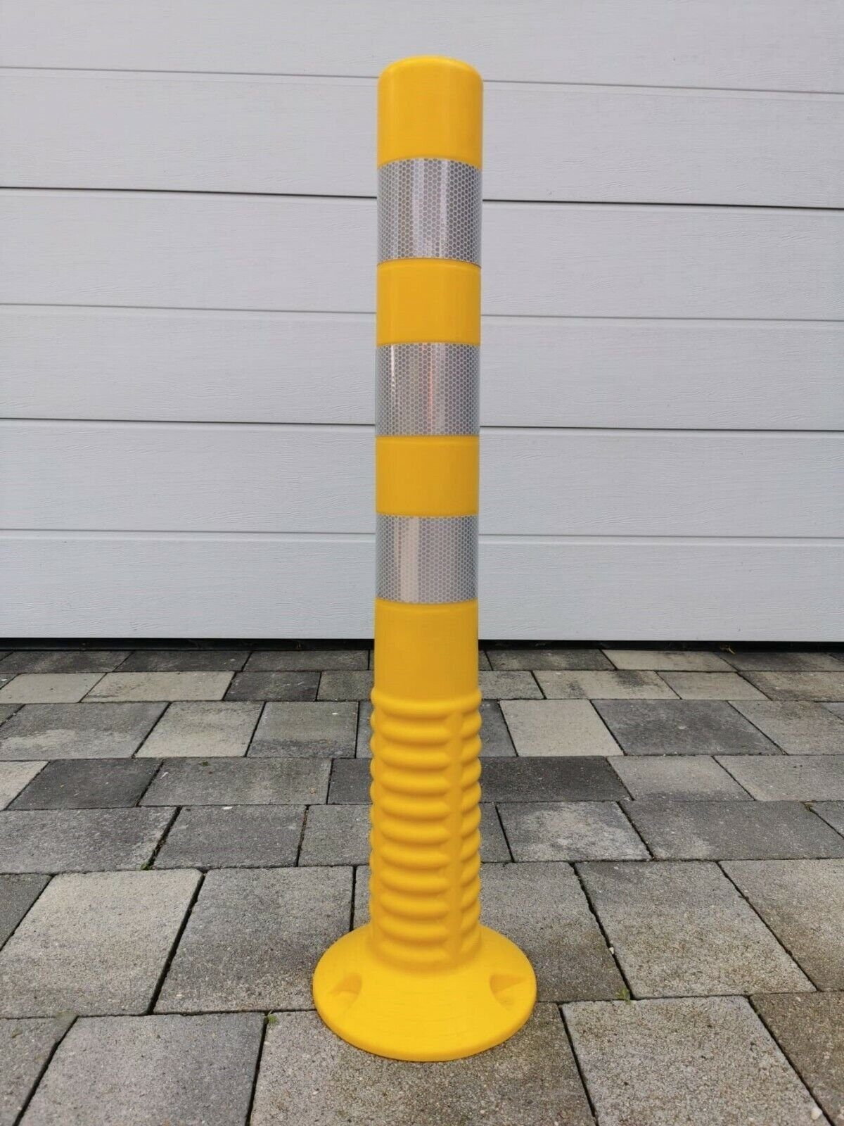 BruKa Absperrpfosten Flexible Leitpfosten GELB Absperrpfosten Pfosten Poller Warnpfosten (1-tlg)