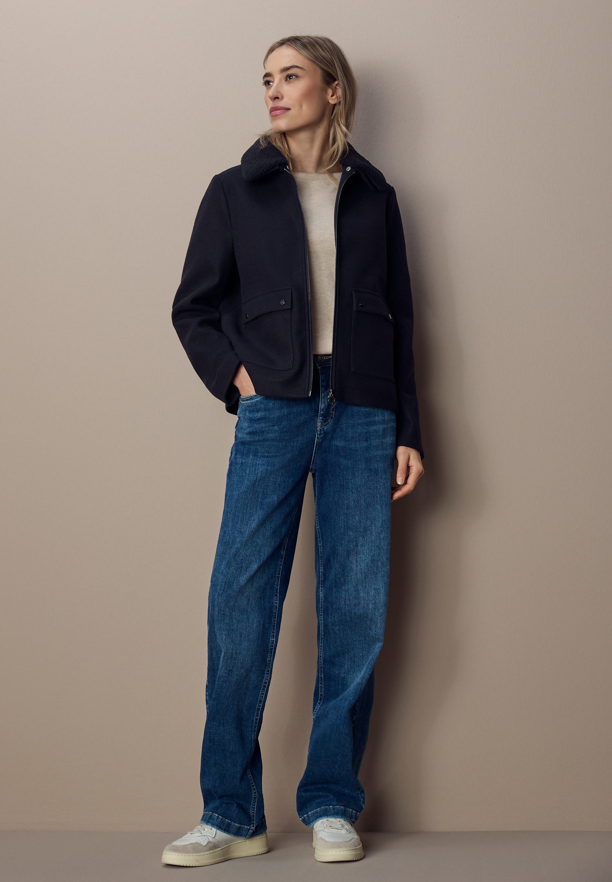 STREET ONE Kurzjacke Abnehmbarer Kragenbesatz