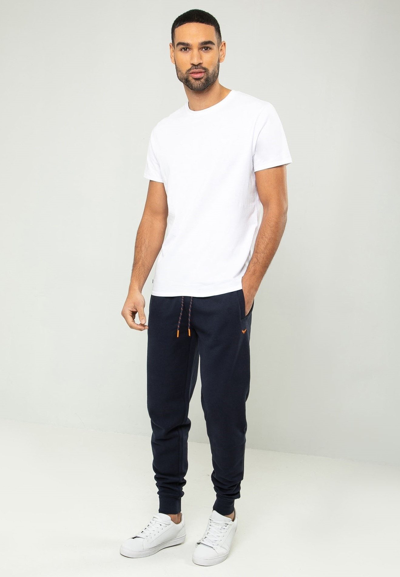 Threadbare Sweathose Trifoliate bequemer Bund günstig online kaufen