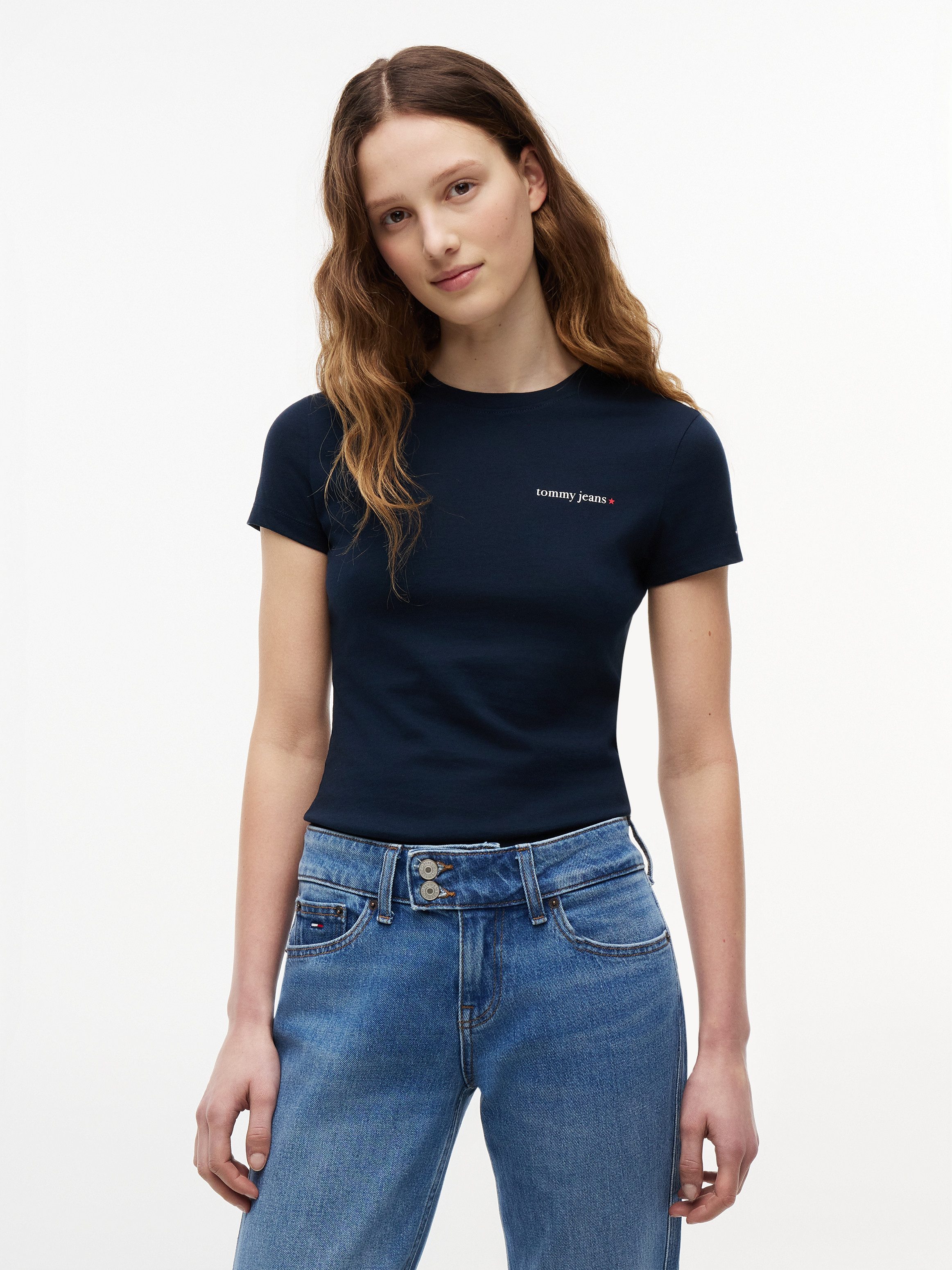 Tommy Jeans T-Shirt TJW SLIM ESS LOGO 1 SS TEE EXT Baumwolle, slim fit