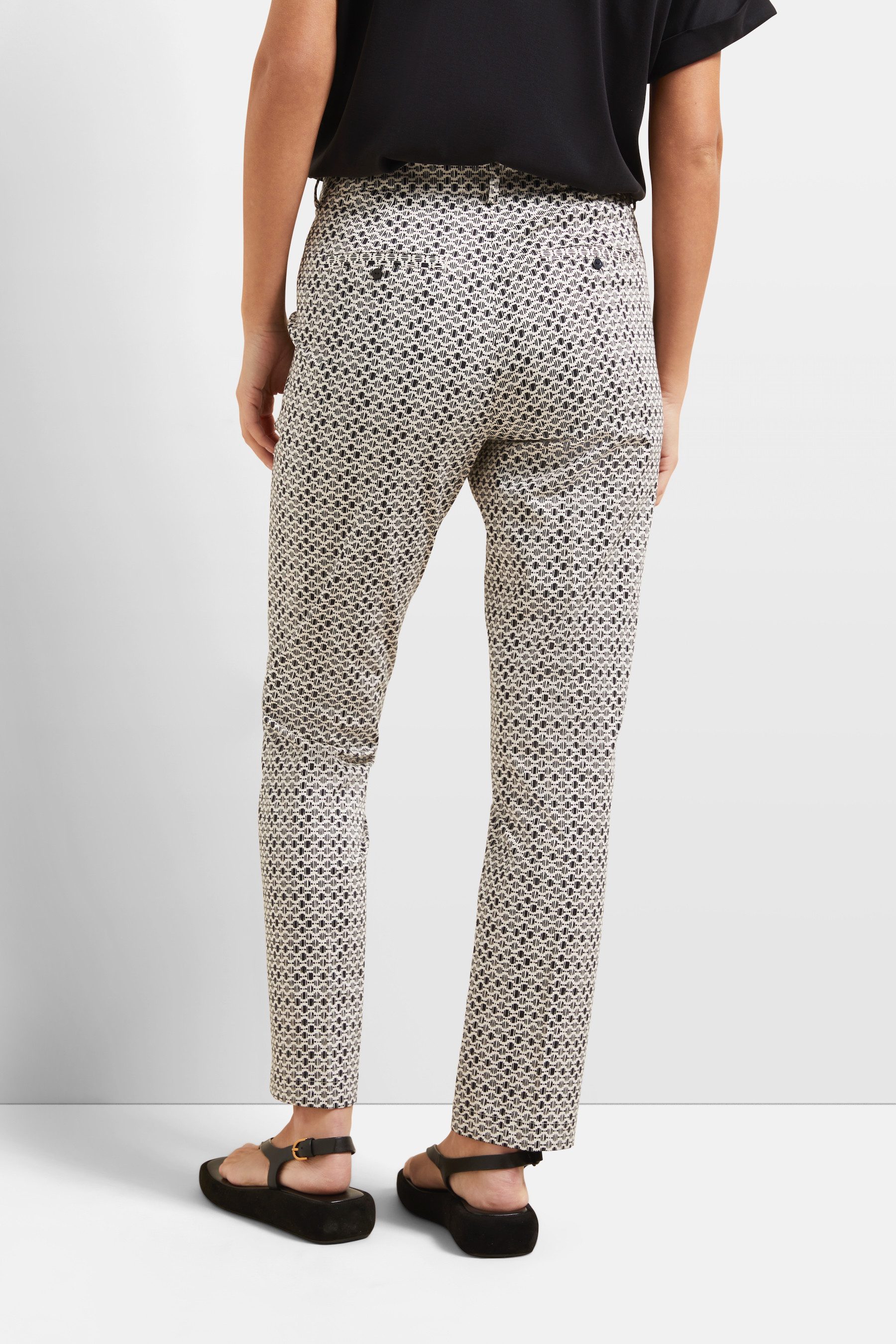 bugatti Stoffhose aus elastischer Baumwolle