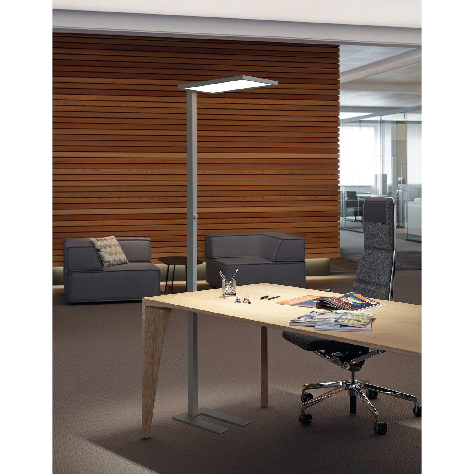 MAUL Stehlampe MAUL Standleuchte MAULcano LED 4.000 K dimmbar Standfuß 195 cm silber, LED wechselbar