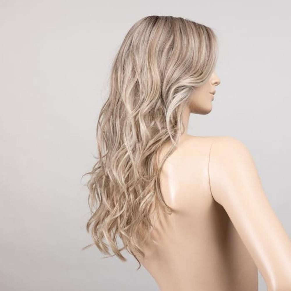 Ellen Wille Kunsthaarperücke Ellen Wille Sparkle Deluxe, 100% handgeknüpft mit hitzeresistenter Faser und natürlichem Ansatz.