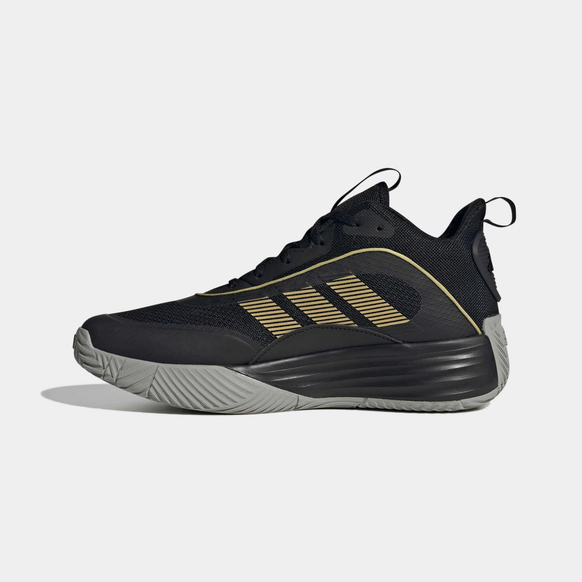 adidas Sportswear OWN THE GAME 3 Basketballschuh