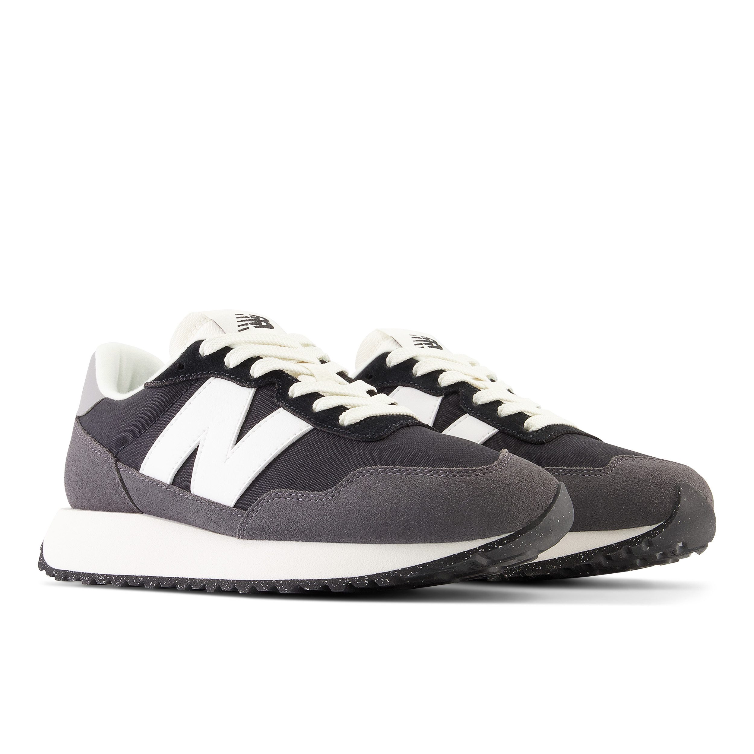 New Balance M237 Sneaker vom New Balance 327 inspiriert