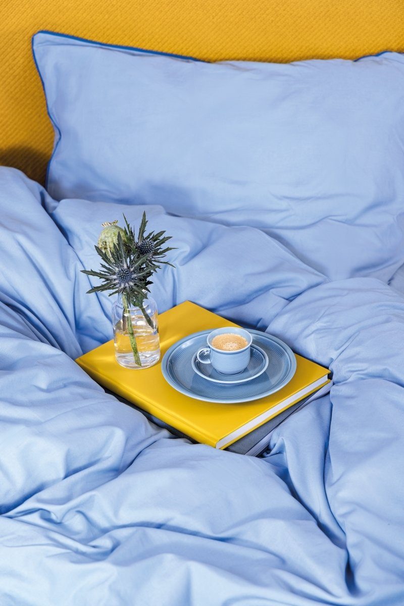 Thomas Porzellan Eierbecher Trend Colour Arctic Blue Eierbecher m. Ablage 14cm, Eierbecher
