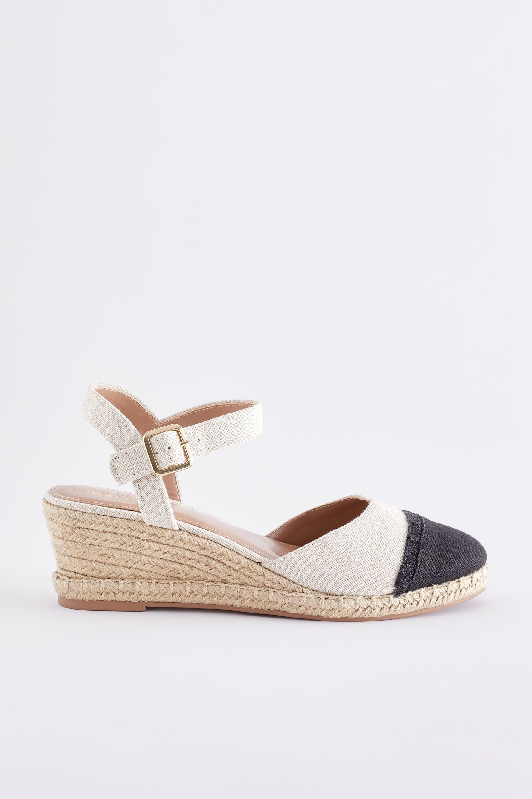 Next Forever Comfort Keilabsatzschuhe mit Zehenkappe Keilpumps (1-tlg)