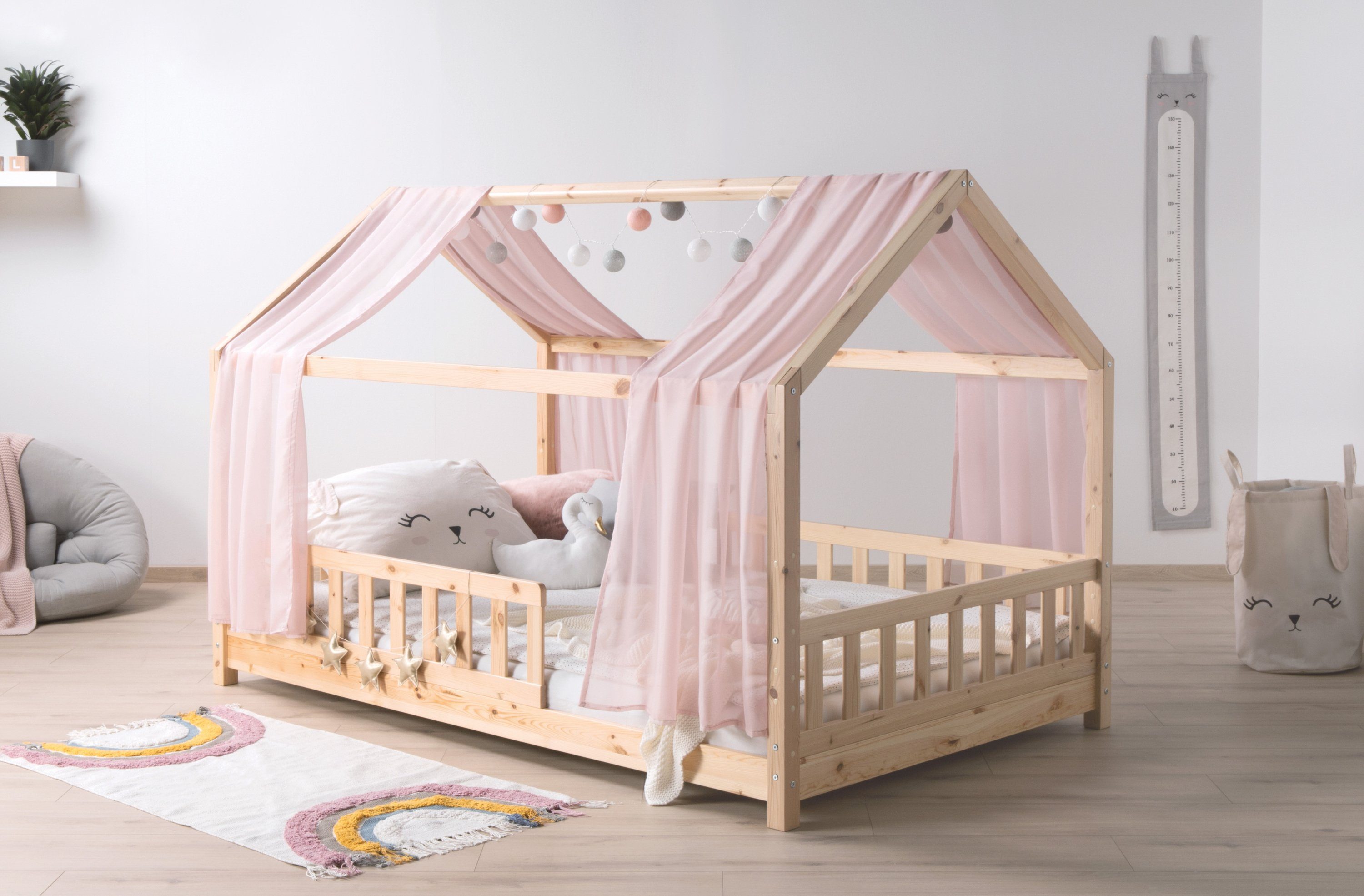 Hausbett Kim mit Rausfallschutz aus Kiefer