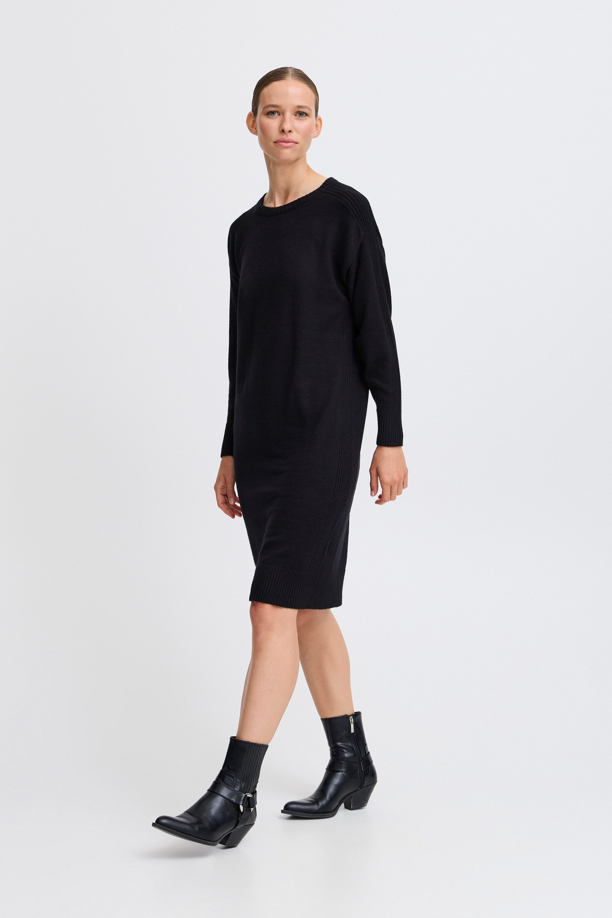 b.young Strickkleid Kleid BYMANINA