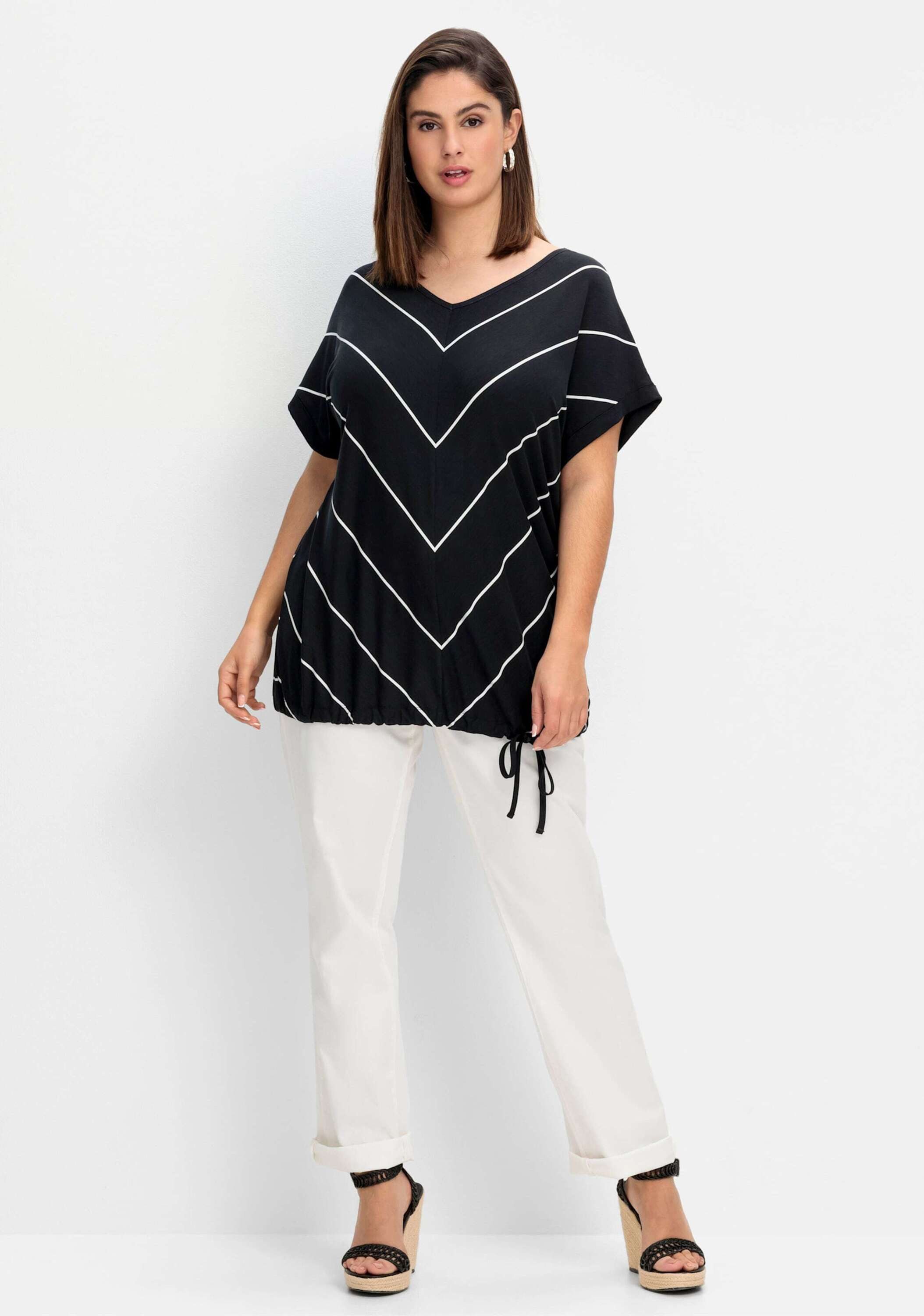 Sheego T-Shirt T-Shirt Kurzarm mit Tunnelzug am Saum