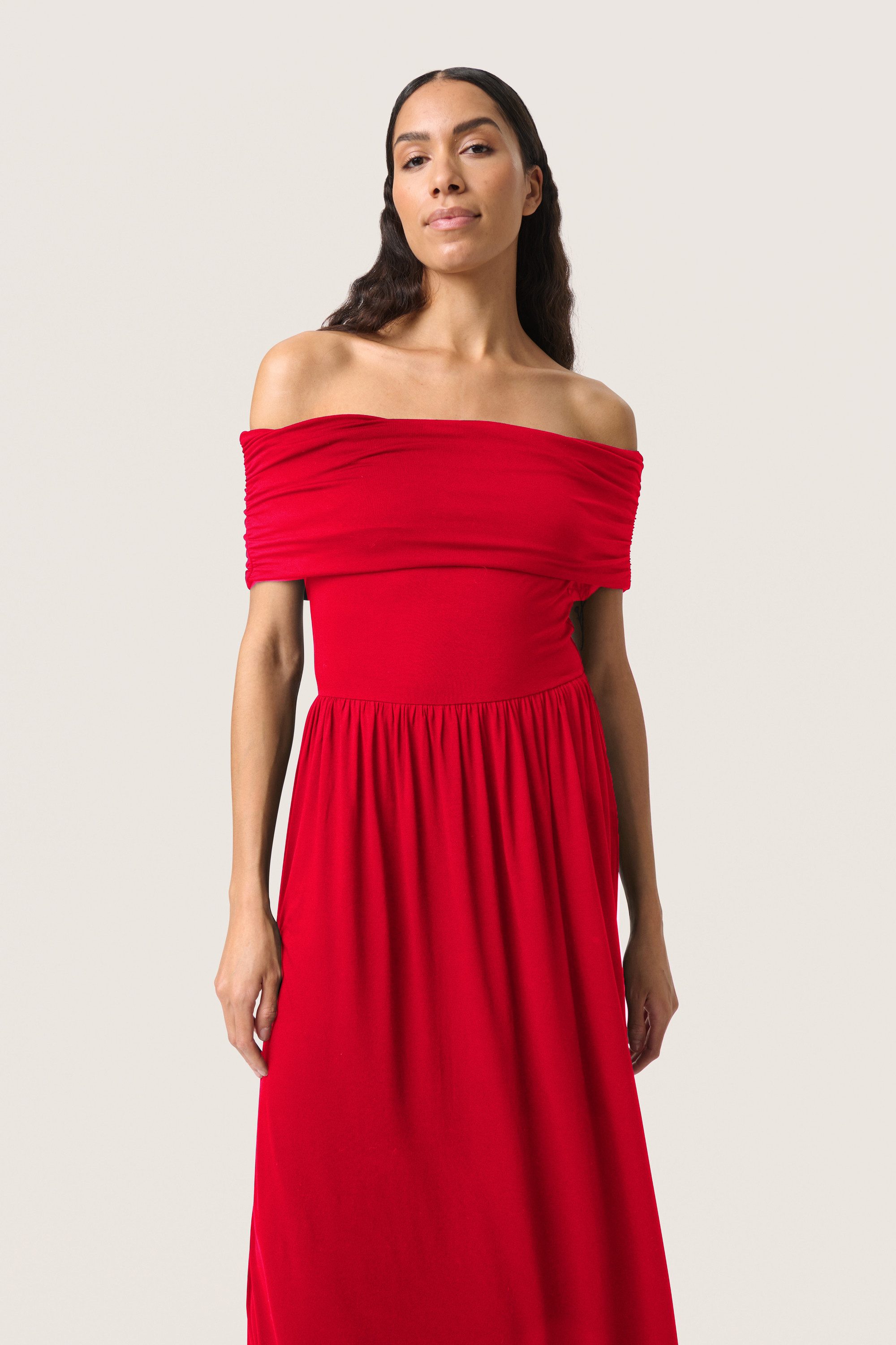 SOAKED IN LUXURY Jerseykleid Jerseykleid SLHanadi