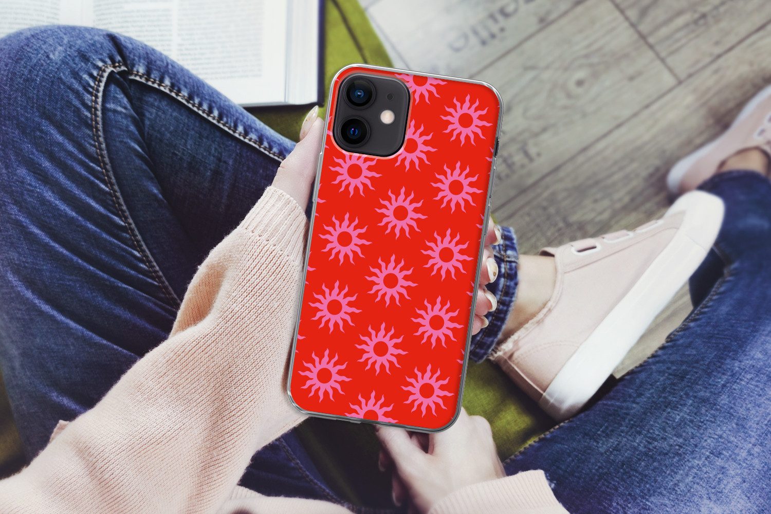 MuchoWow Handyhülle für Apple iPhone 12 Sonnen - Rot - Rosa - Muster - Sommer, Smartphone-Bumper, Print, Handy Schutzhülle Dünn