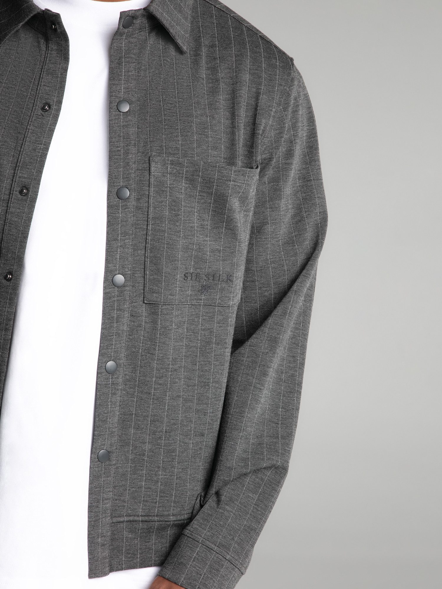 Siksilk Hemdjacke SikSilk Herren Graue Nadelstreifen Jacke – Bild 3 von 5