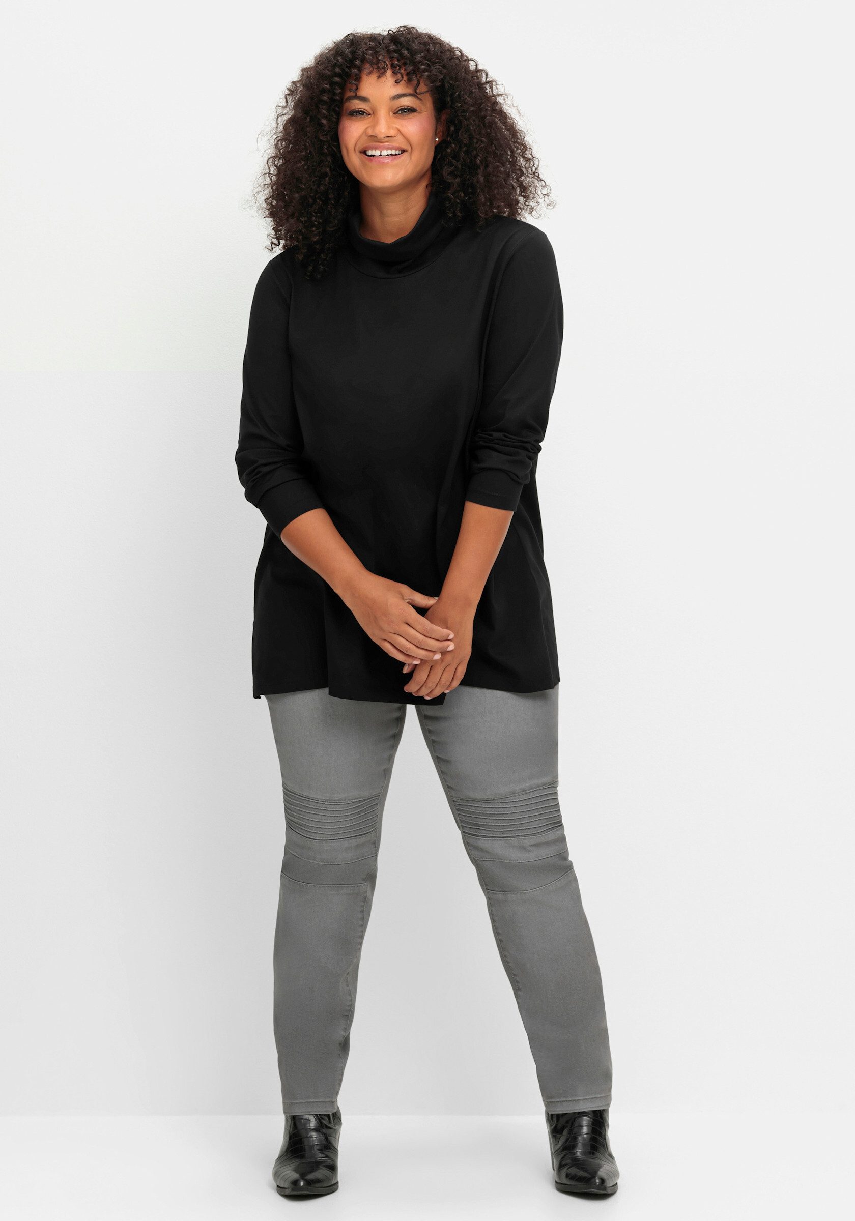 Sheego T-Shirt Rollkragenshirt . in leichter A-Linie günstig online kaufen