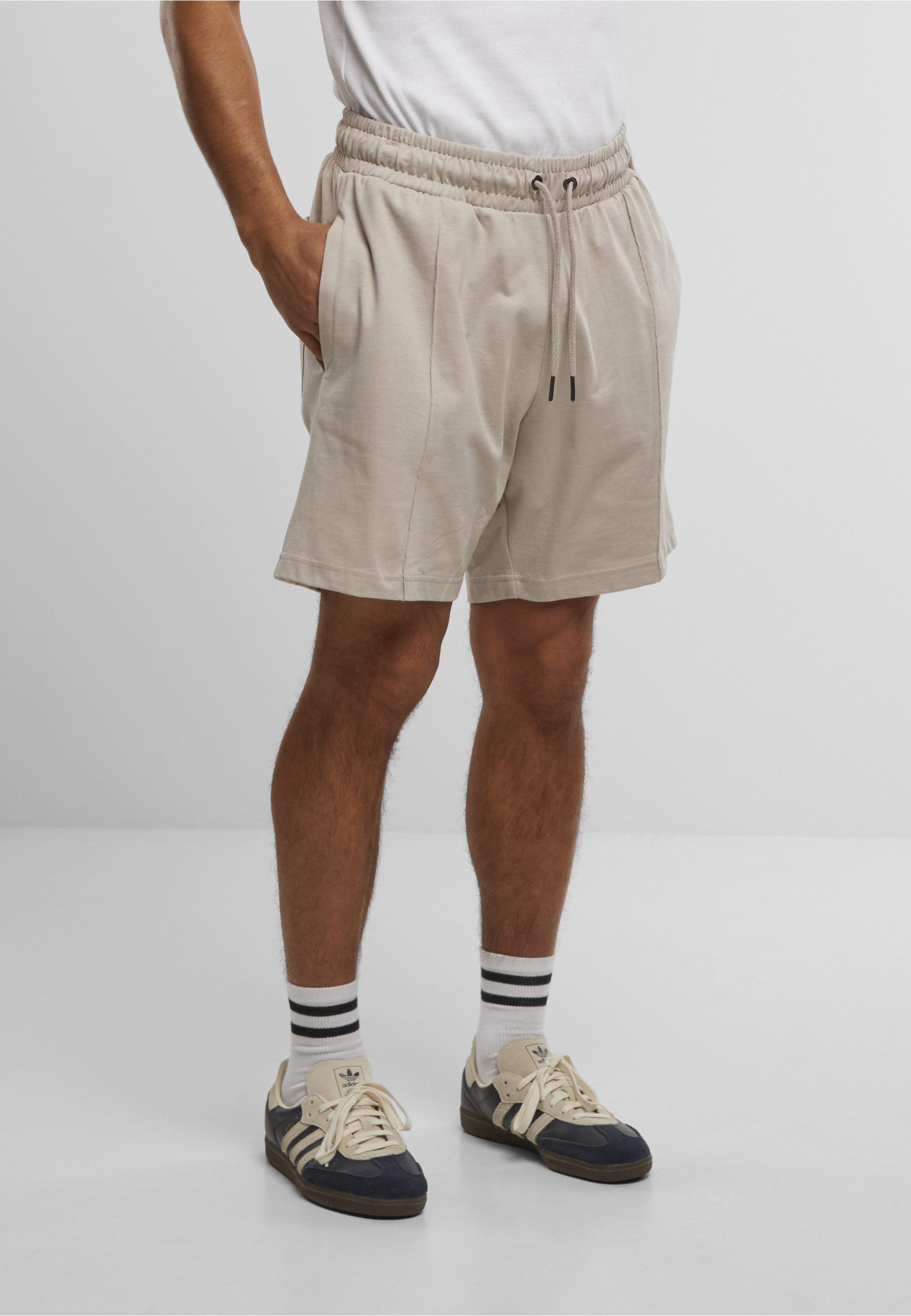 URBAN CLASSICS Sweatshorts Urban Classics Heavy Jersey Pintuck Track Shorts (1-tlg)