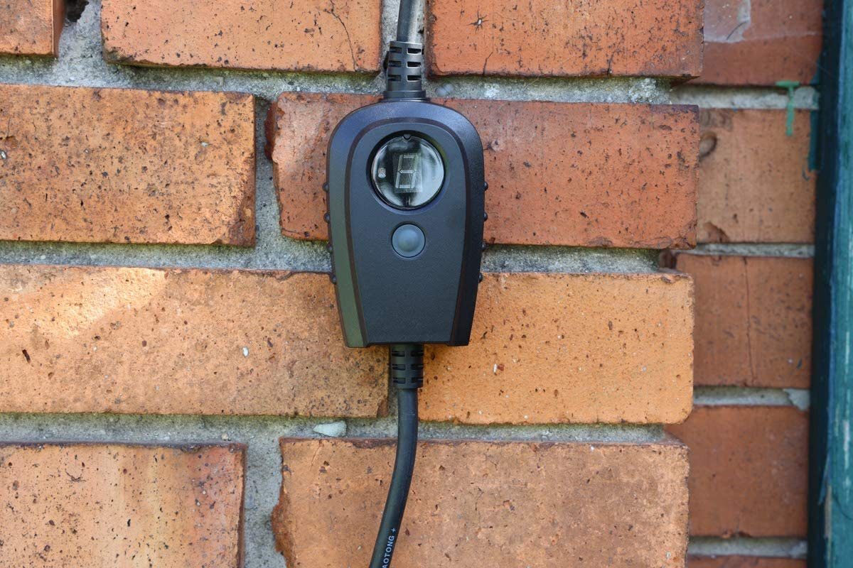 ChiliTec Zeitschaltuhr ChiliTec Steckdose mit Dämmerungssensor IP44 Aussen 230V Dämmerungssch