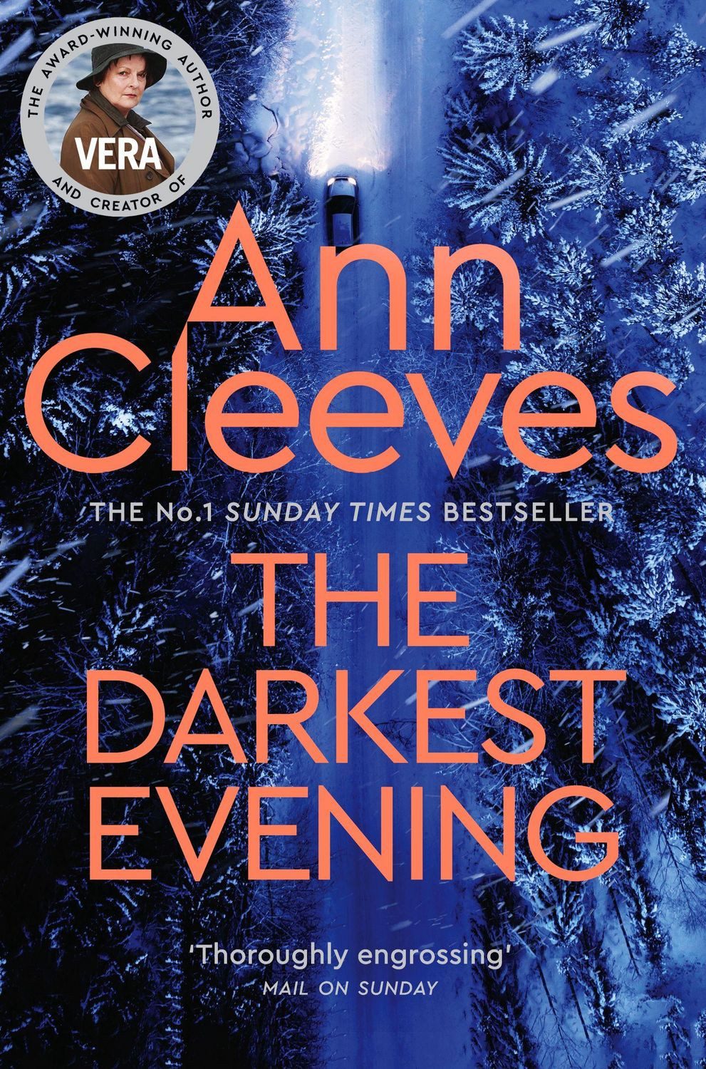 The Darkest Evening / Ann Cleeves