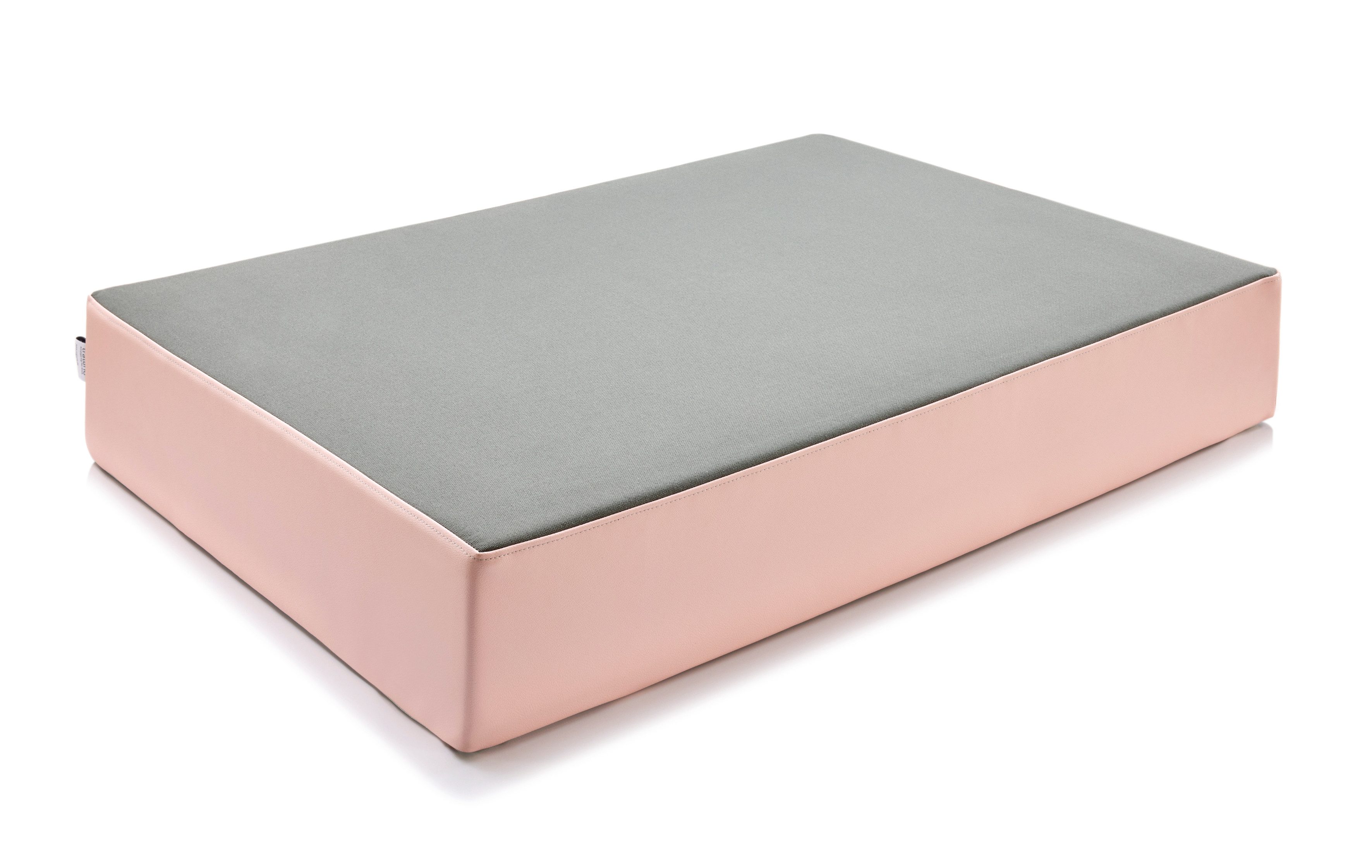 traturio Sportmatte Hüpfmatratze In-/Outdoor in tollen Farben 107x70x17cm