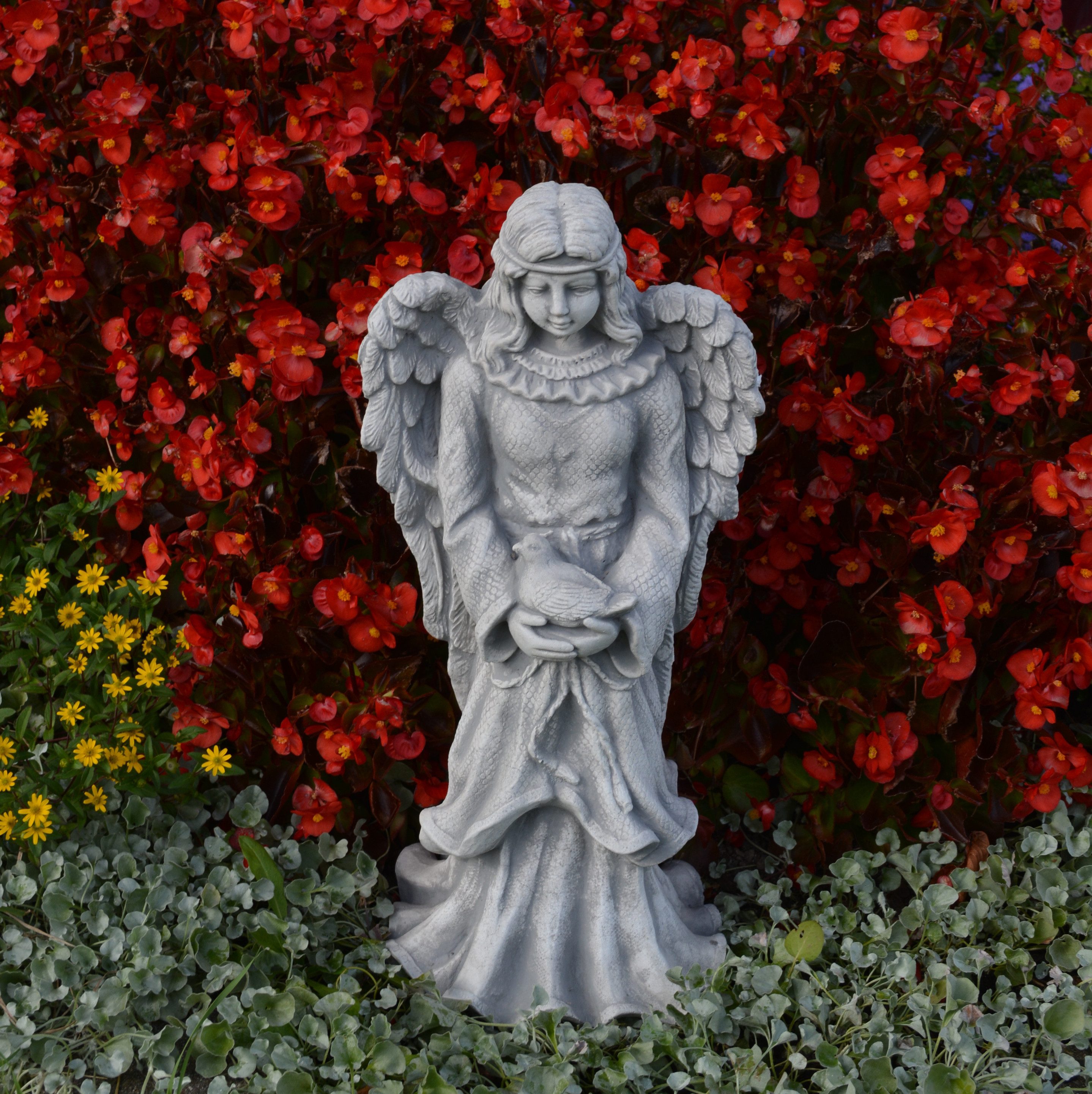 gartendekoparadies.de Gartenfigur Engel Figur mit Vogel, Steinfigur, H. 45 cm, 9 kg, Frostsicher
