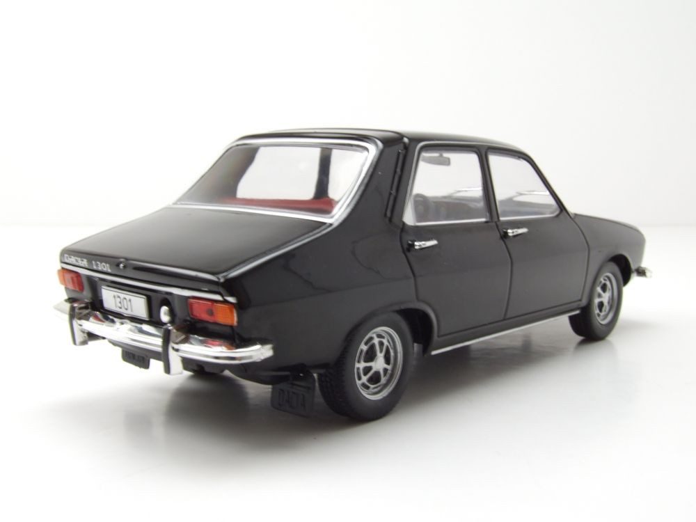 Whitebox Modellauto Dacia 1300 1969 schwarz, Maßstab 1:24