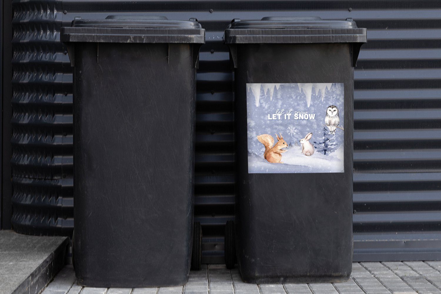 Wandsticker - - Container, Abfalbehälter Sticker, (1 Eichhörnchen Hase MuchoWow - St), Mülleimer-aufkleber, Eule Winter Mülltonne,