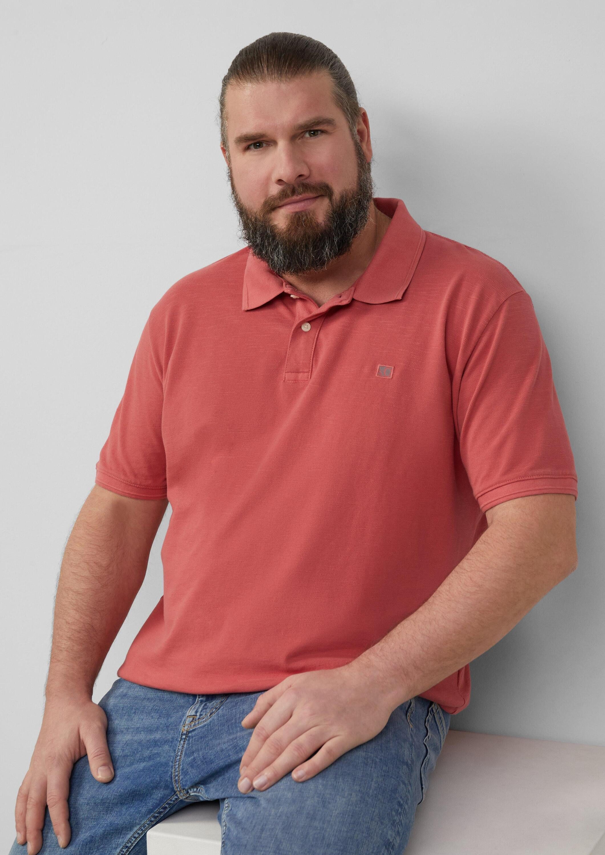 s.Oliver Kurzarmshirt Polo-Shirt Poloshirt mit kleinem Labelpatch