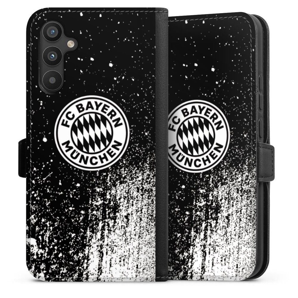 DeinDesign Handyhülle FC Bayern München Offizielles Lizenzprodukt FCB Splatter Schwarz - FCB, Samsung Galaxy A34 5G Hülle Handy Flip Case Wallet Cover