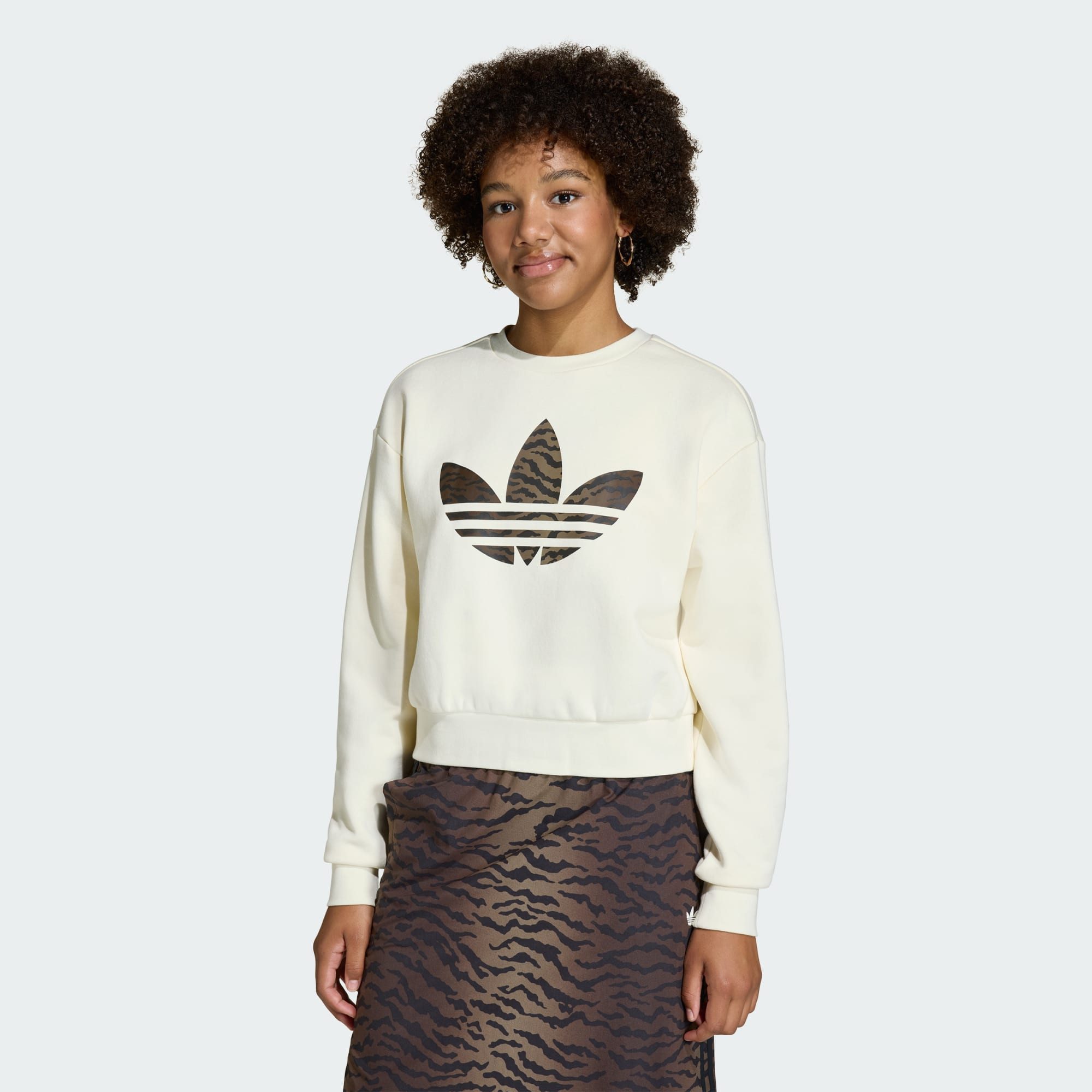 adidas Originals Rundhalspullover LOOSE BOXY CREW SWEATSHIRT (1-tlg)