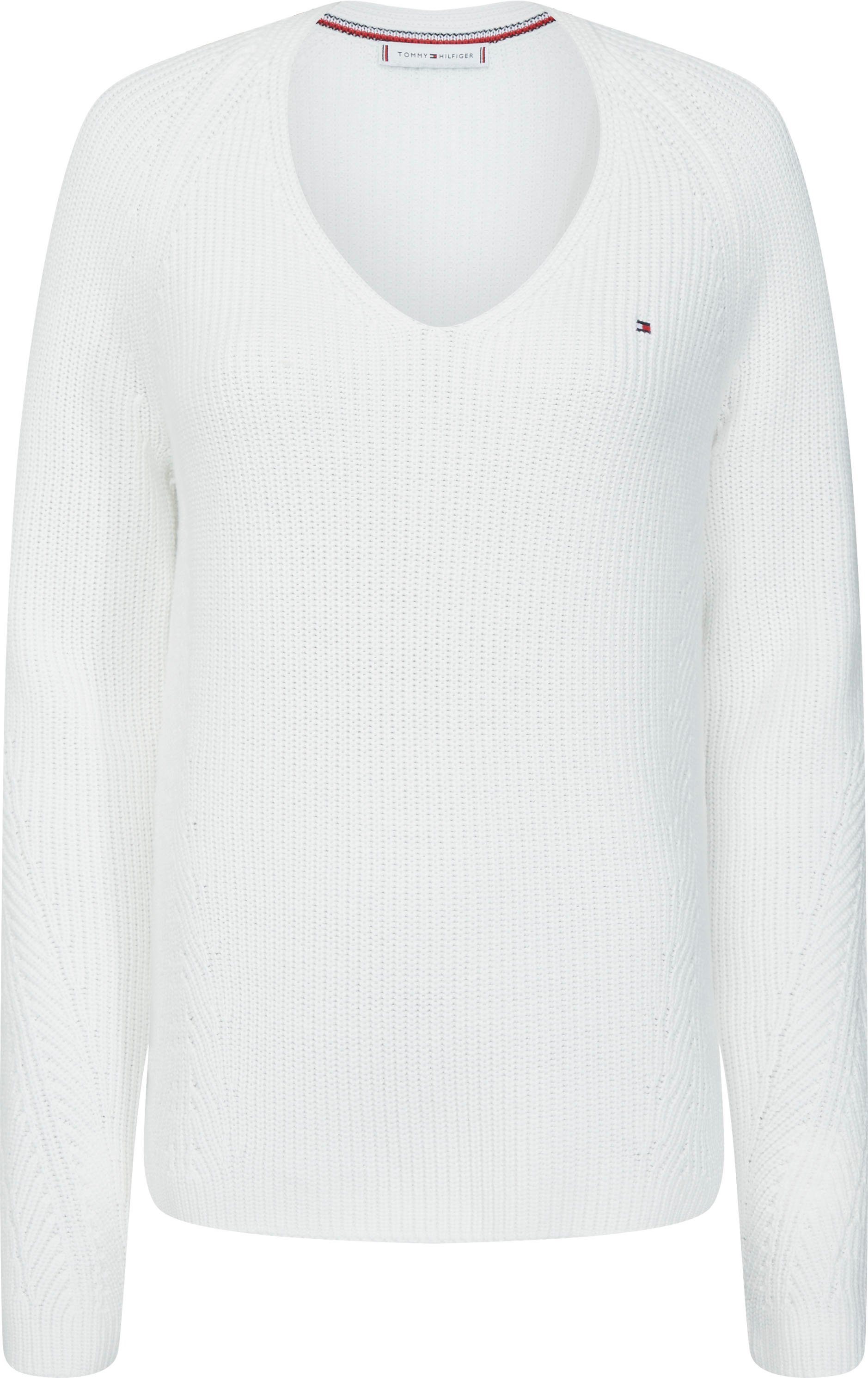 Tommy Hilfiger V-Ausschnitt-Pullover »HAYANA V-NK SWTR« im modischem  Rippenstrick online kaufen | OTTO